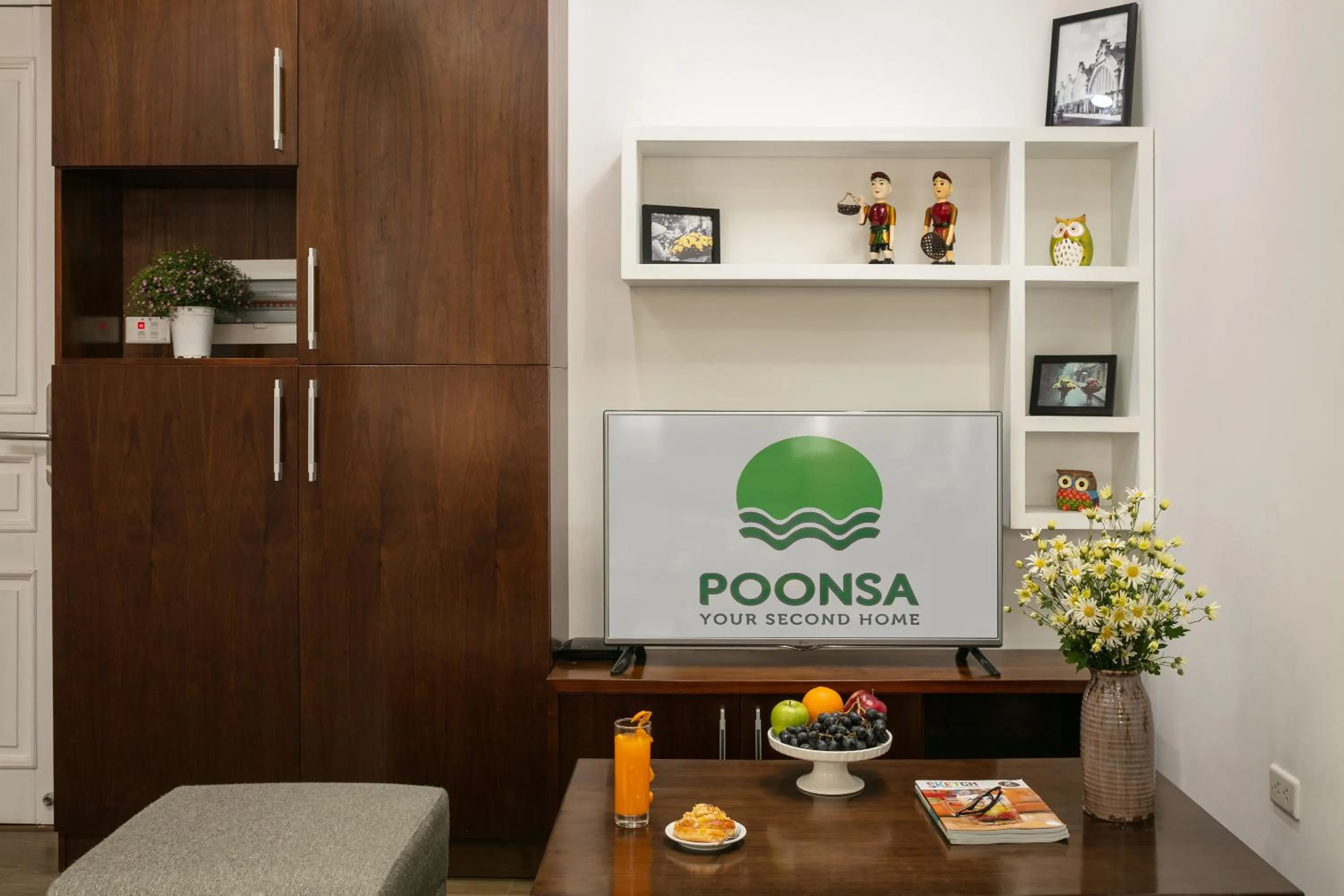 Communal lounge/ TV room in Poonsa Hanoi - The Ordinary Living