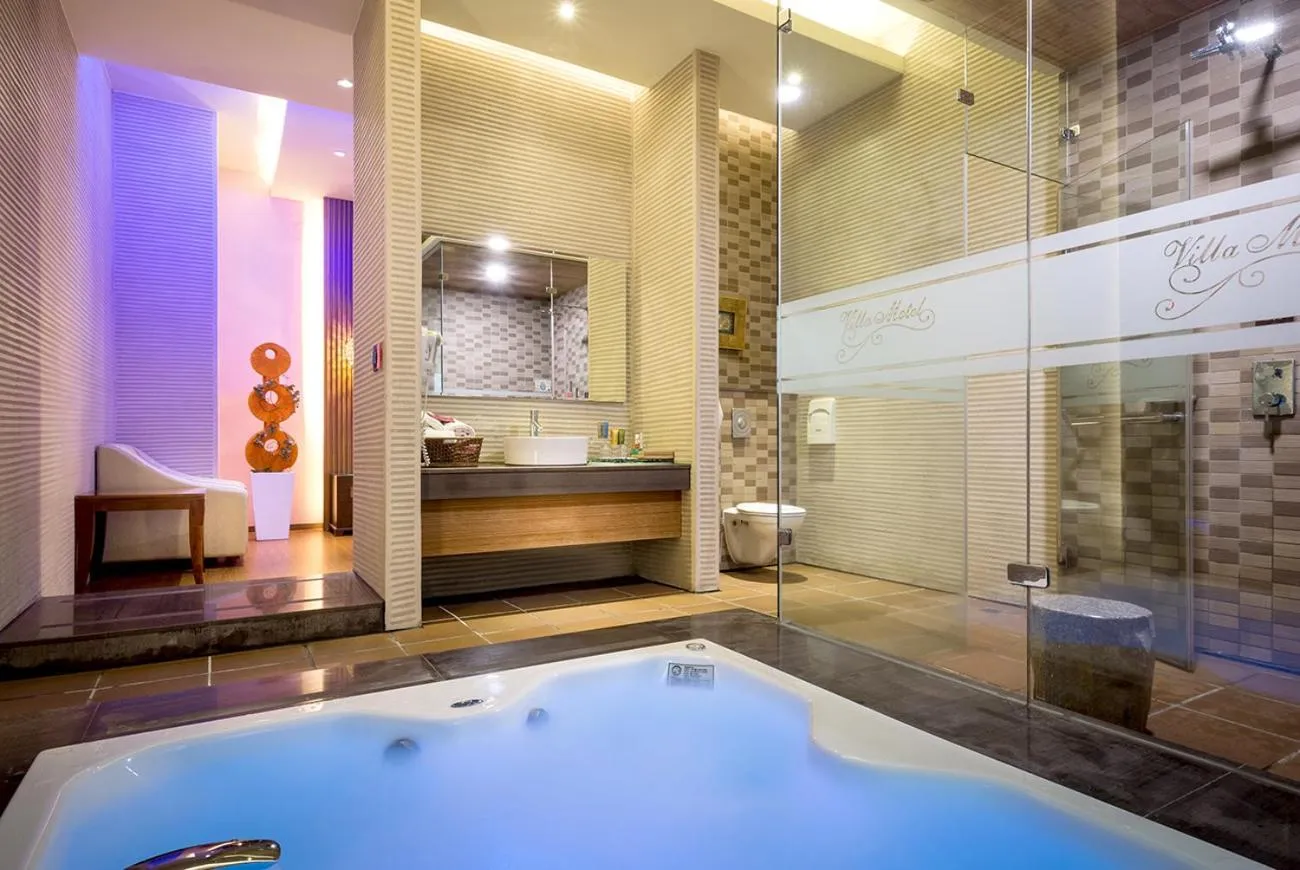 Bathroom in Norway Forest Villa Motel