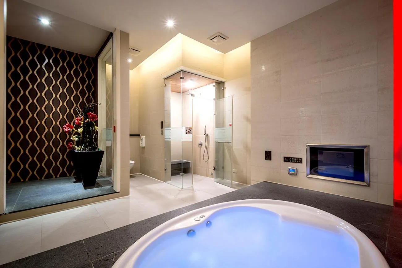 Bathroom in Norway Forest Villa Motel