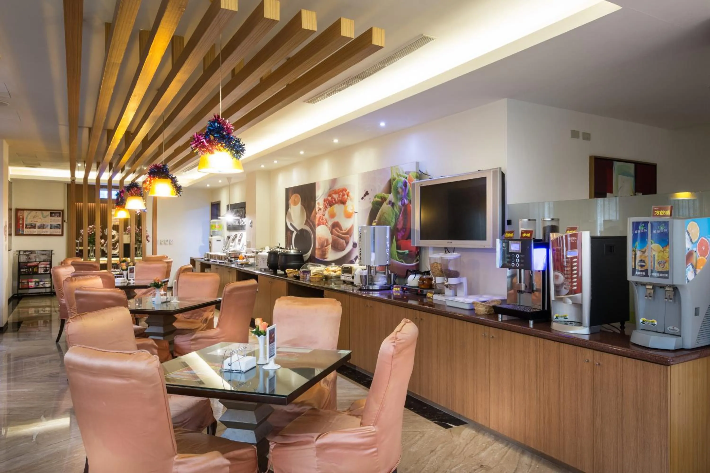 Restaurant/places to eat in Norway Forest Villa Motel