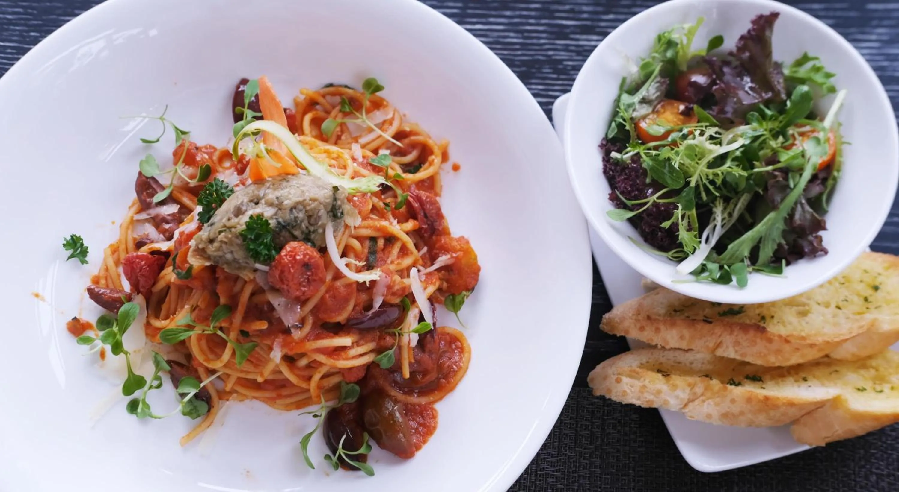 Food and drinks in The Bloom Classic - An Excellent Blend of Cozy Living and Urban Relaxation