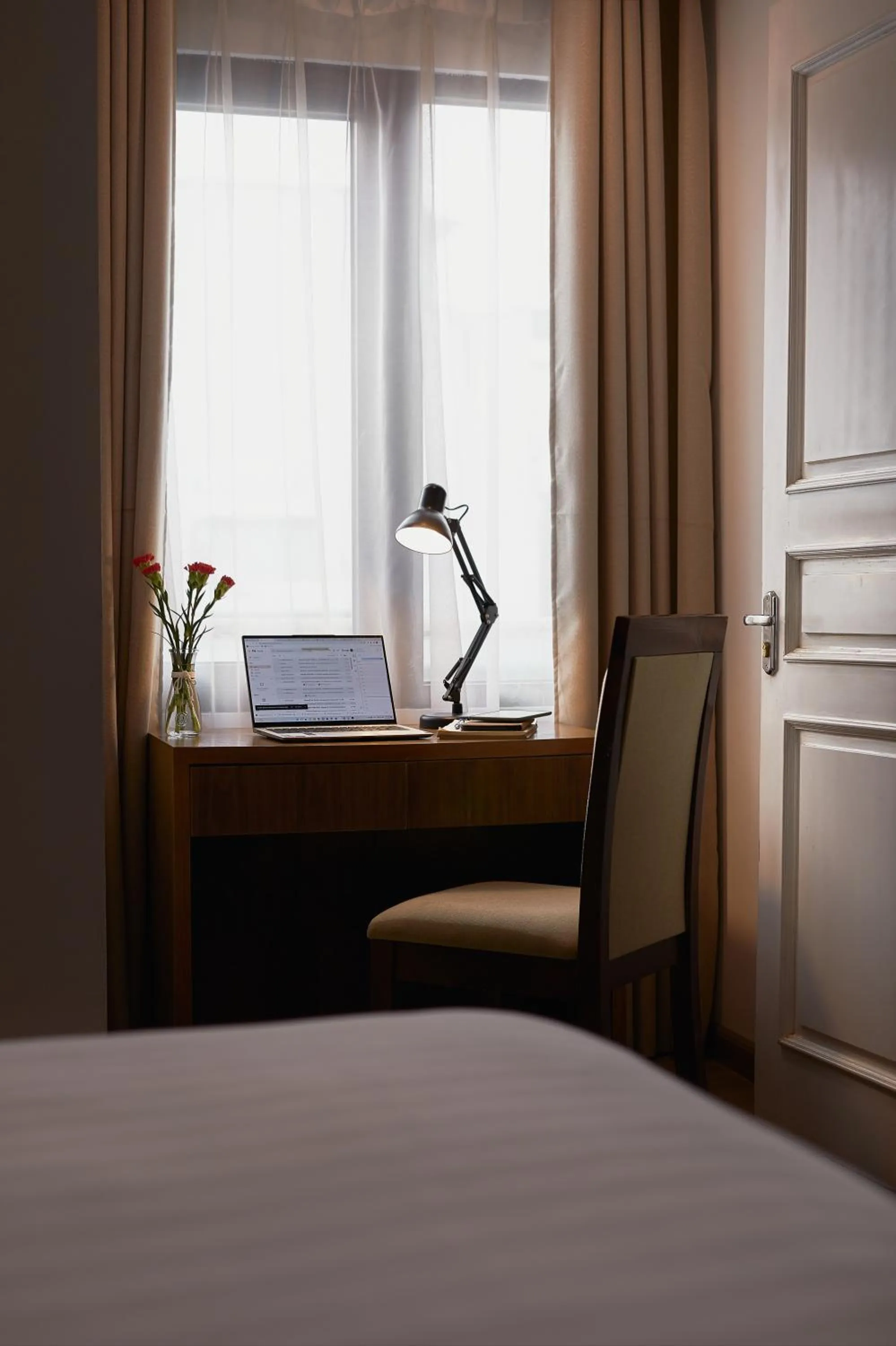 Decorative detail, Bed in The Bloom Classic - An Excellent Blend of Cozy Living and Urban Relaxation