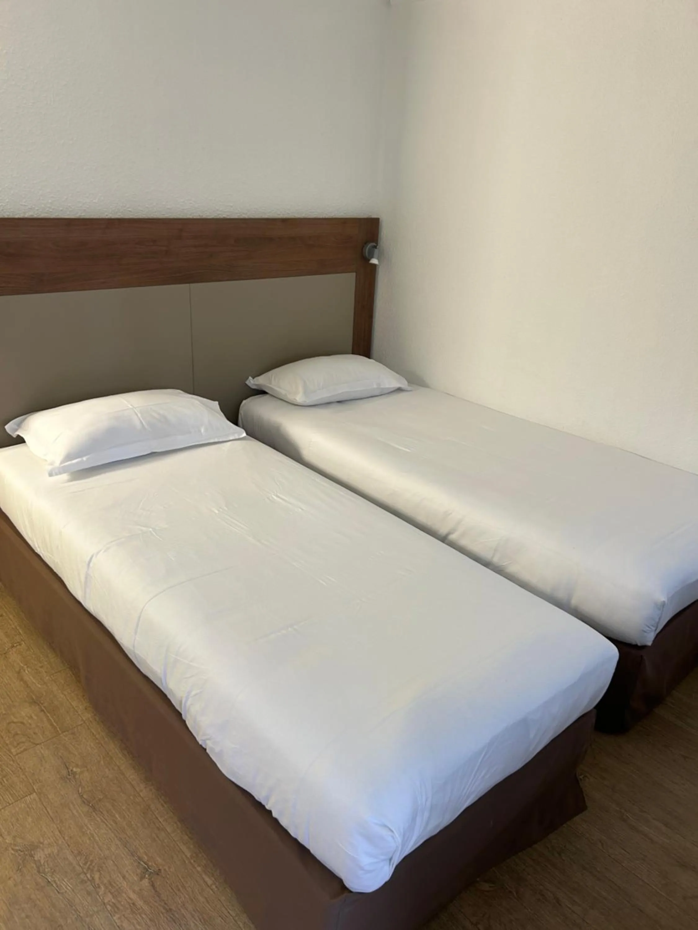Bed in Kyriad Direct Metz Nord – Woippy