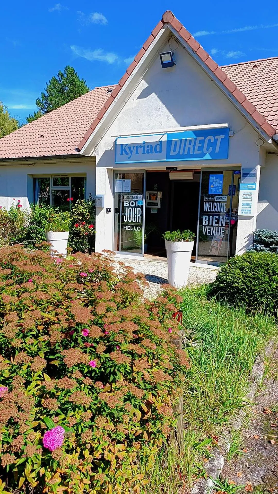 Property building in Kyriad Direct Metz Nord – Woippy