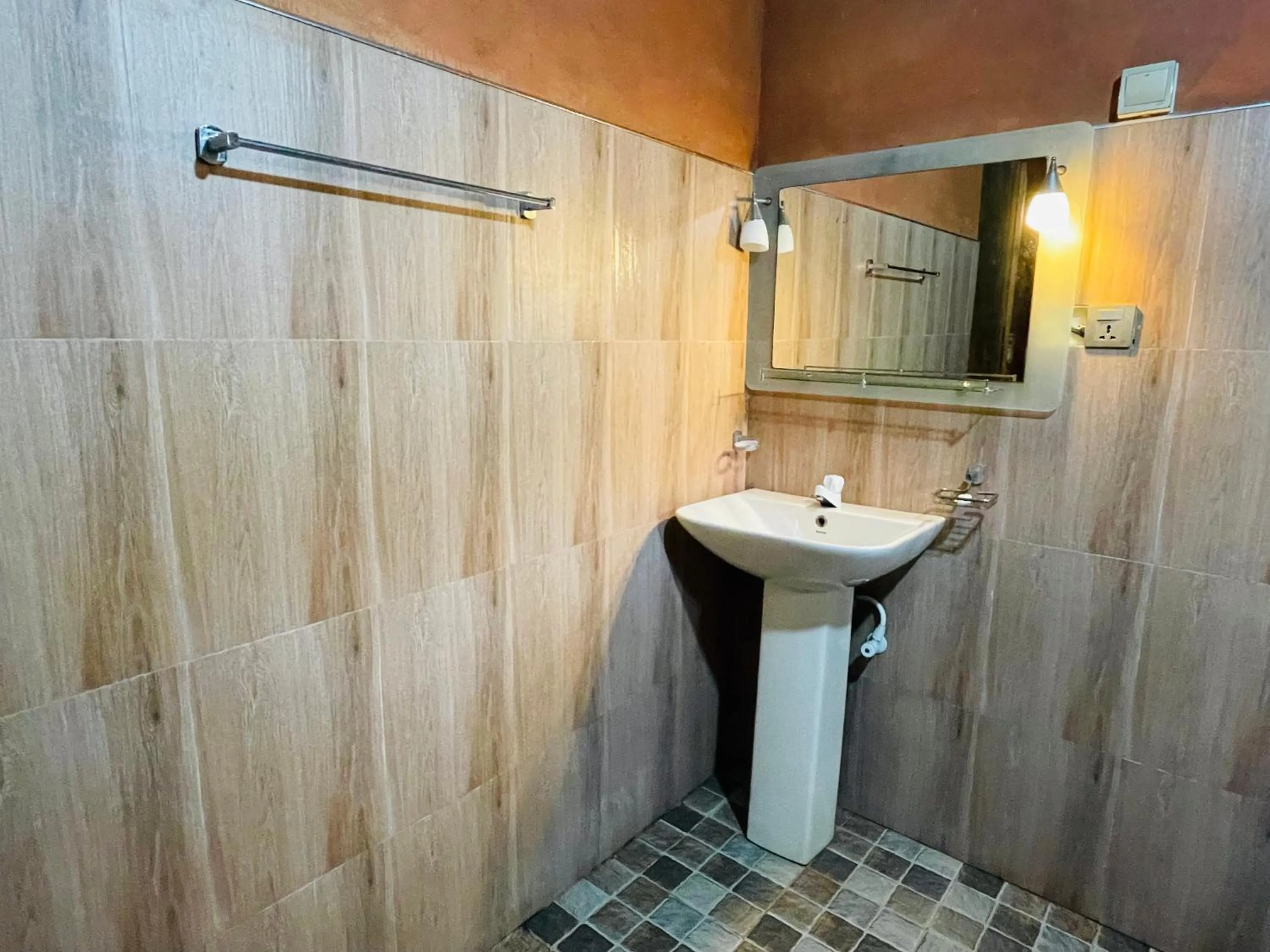 Shower in LakeSide Cabana Tissamaharama