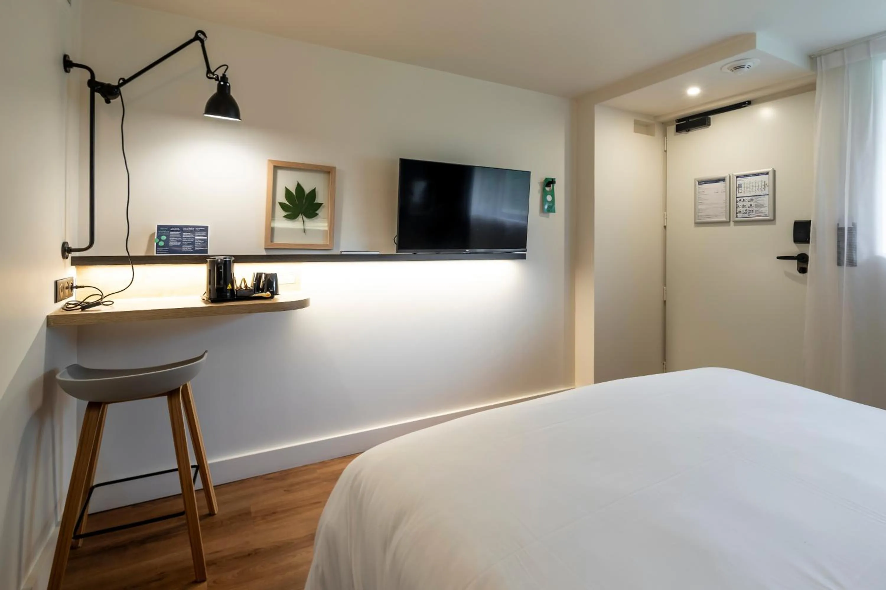 Bed in Campanile Metz Sud Jouy-Aux-Arches A31 Carrefour de l'Europe