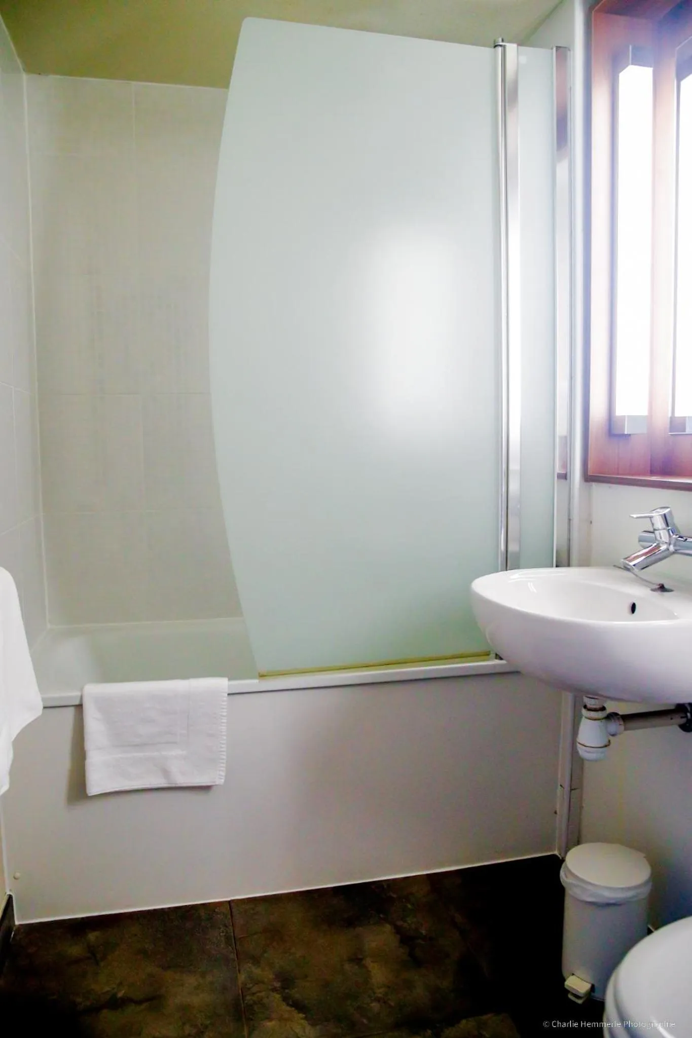 Bathroom in Campanile Montargis - Amilly