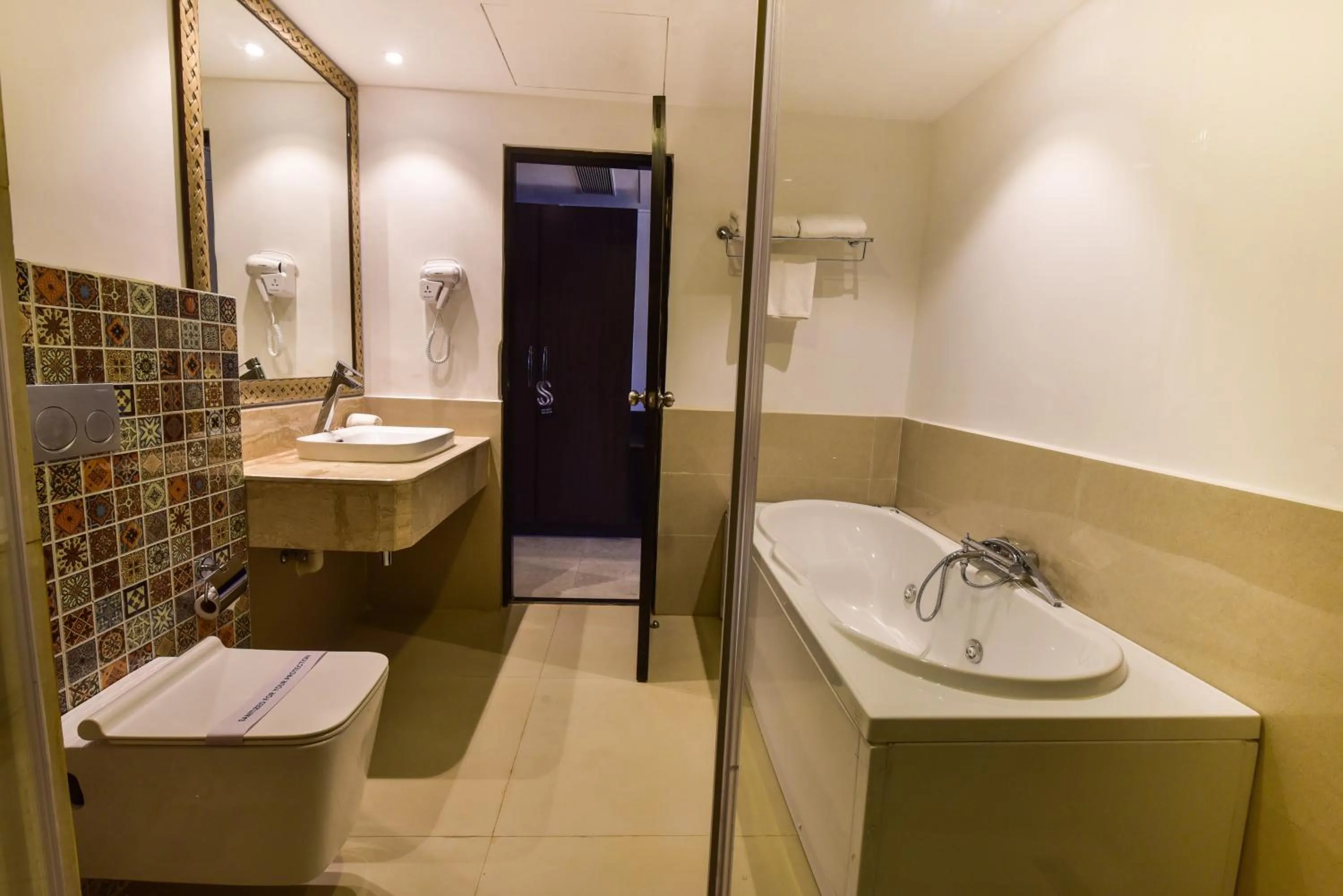 Bathroom in Silver Sands Serenity Resort, Candolim