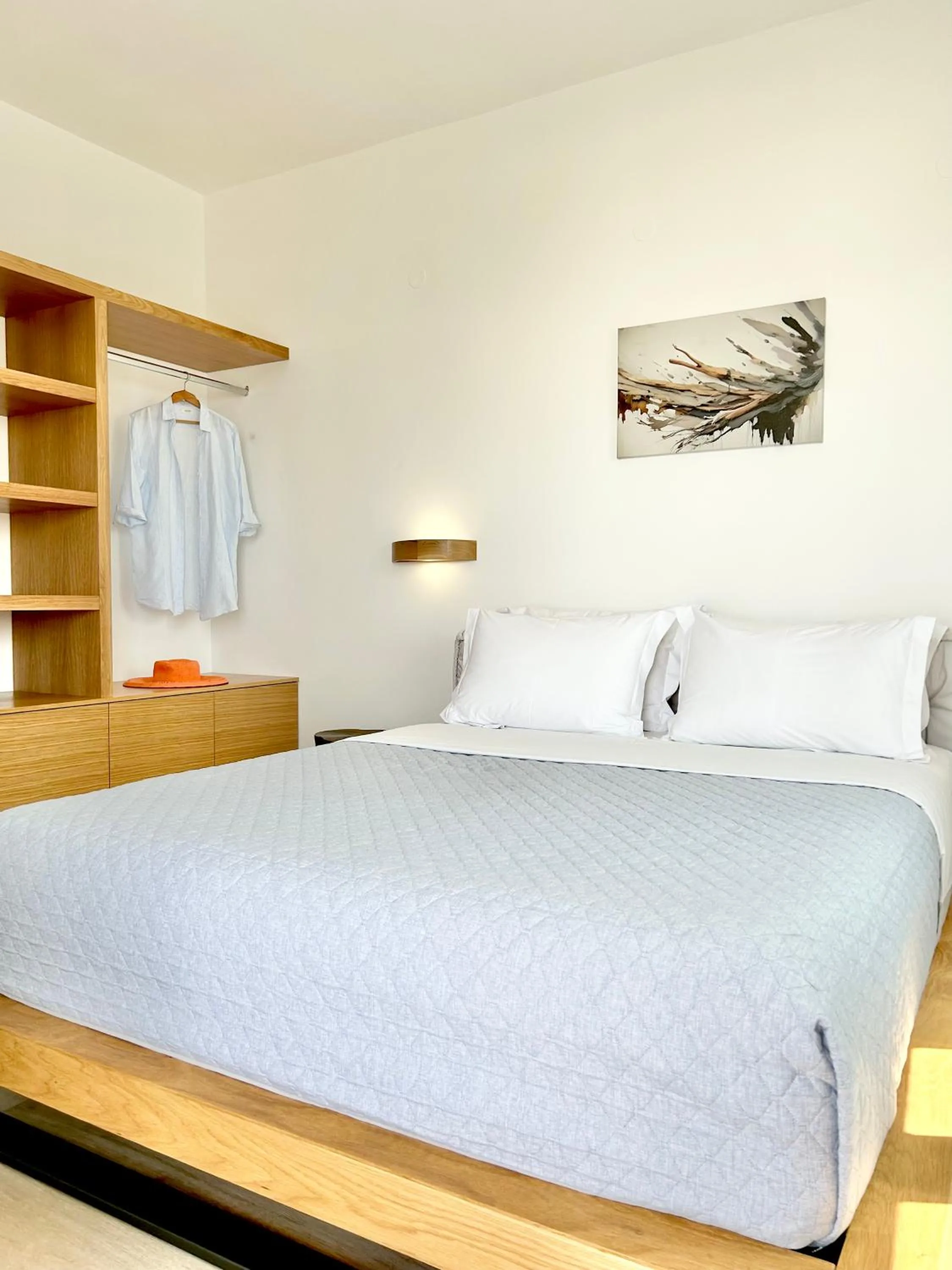 Photo of the whole room, Bed in Anita Rooms & Suites Milos