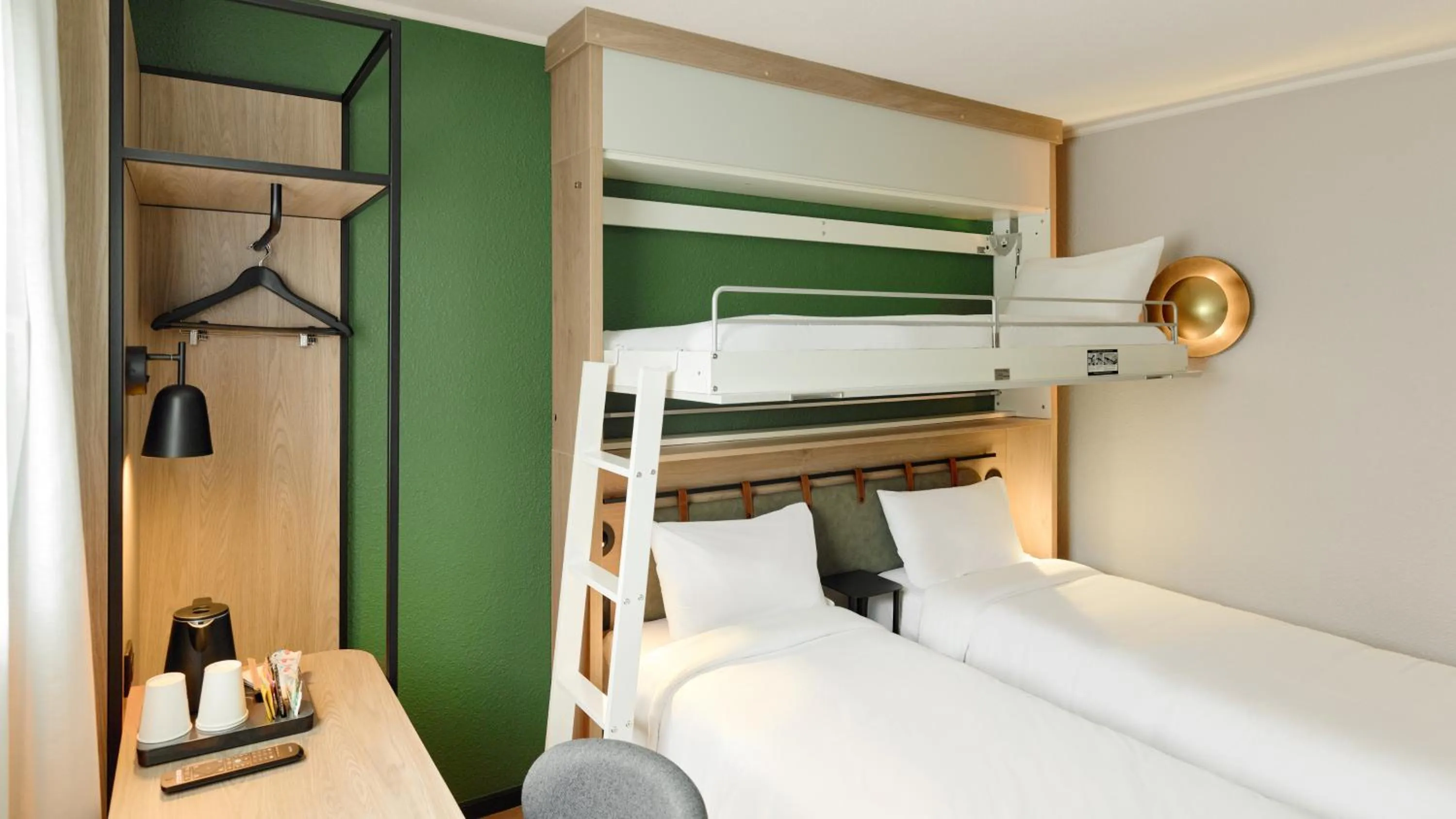 Photo of the whole room, Bed in Campanile PRIME - Paris Porte d'Italie