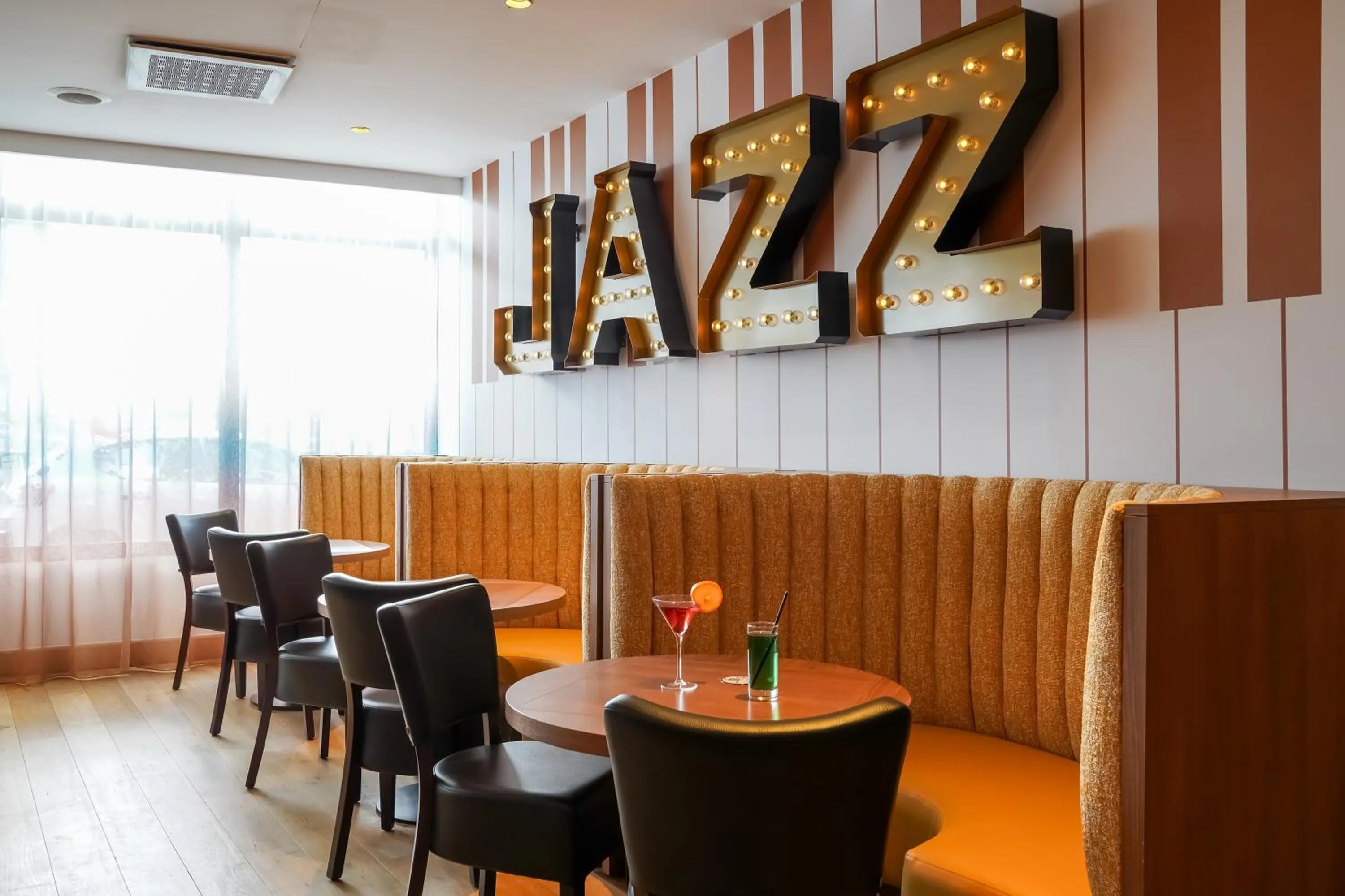 Restaurant/places to eat in Kyriad - Créteil - Bonneuil-sur-Marne