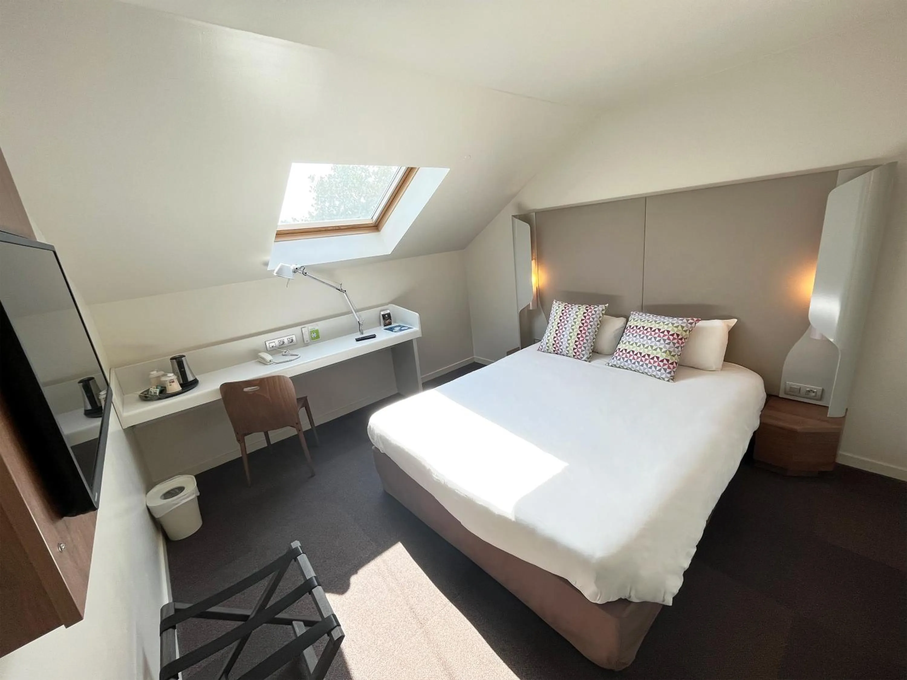 Bed in Campanile Villejust - za Courtaboeuf