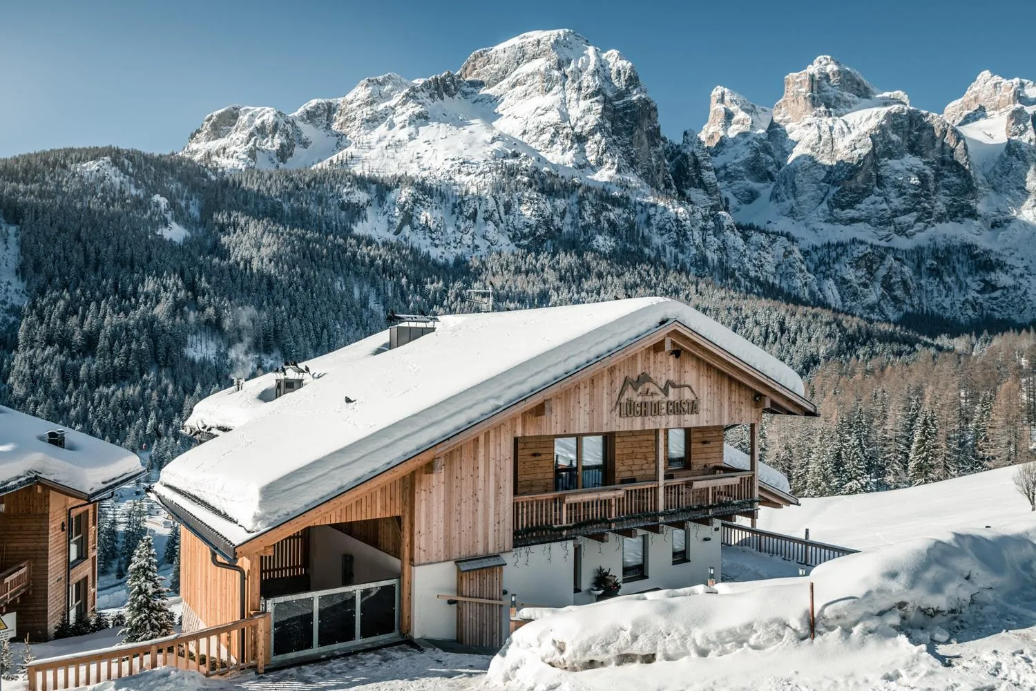 Property building in Lüch de Costa