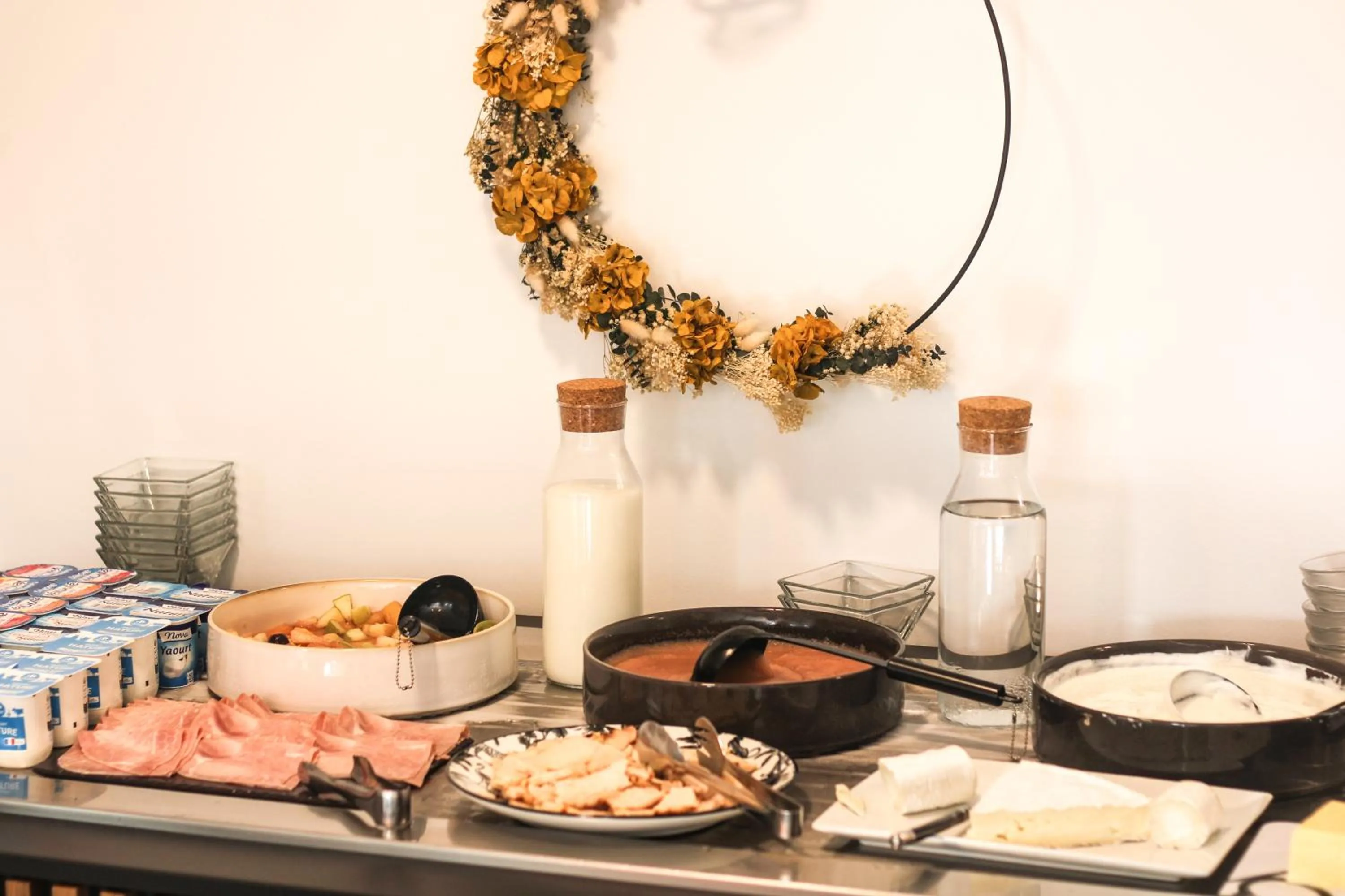 Buffet breakfast in Campanile Melun Sénart
