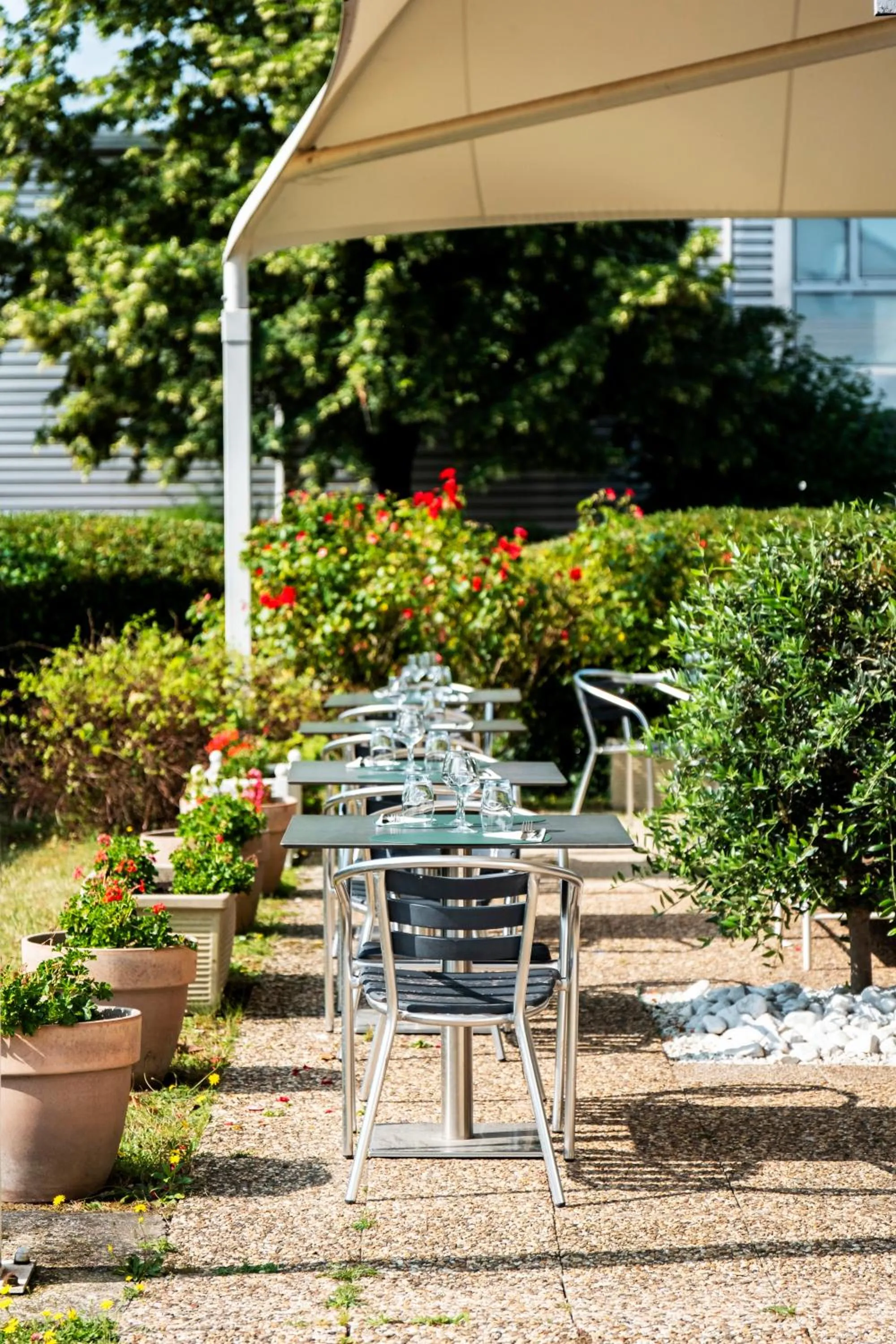 Patio in Campanile Montesson - Le Vésinet