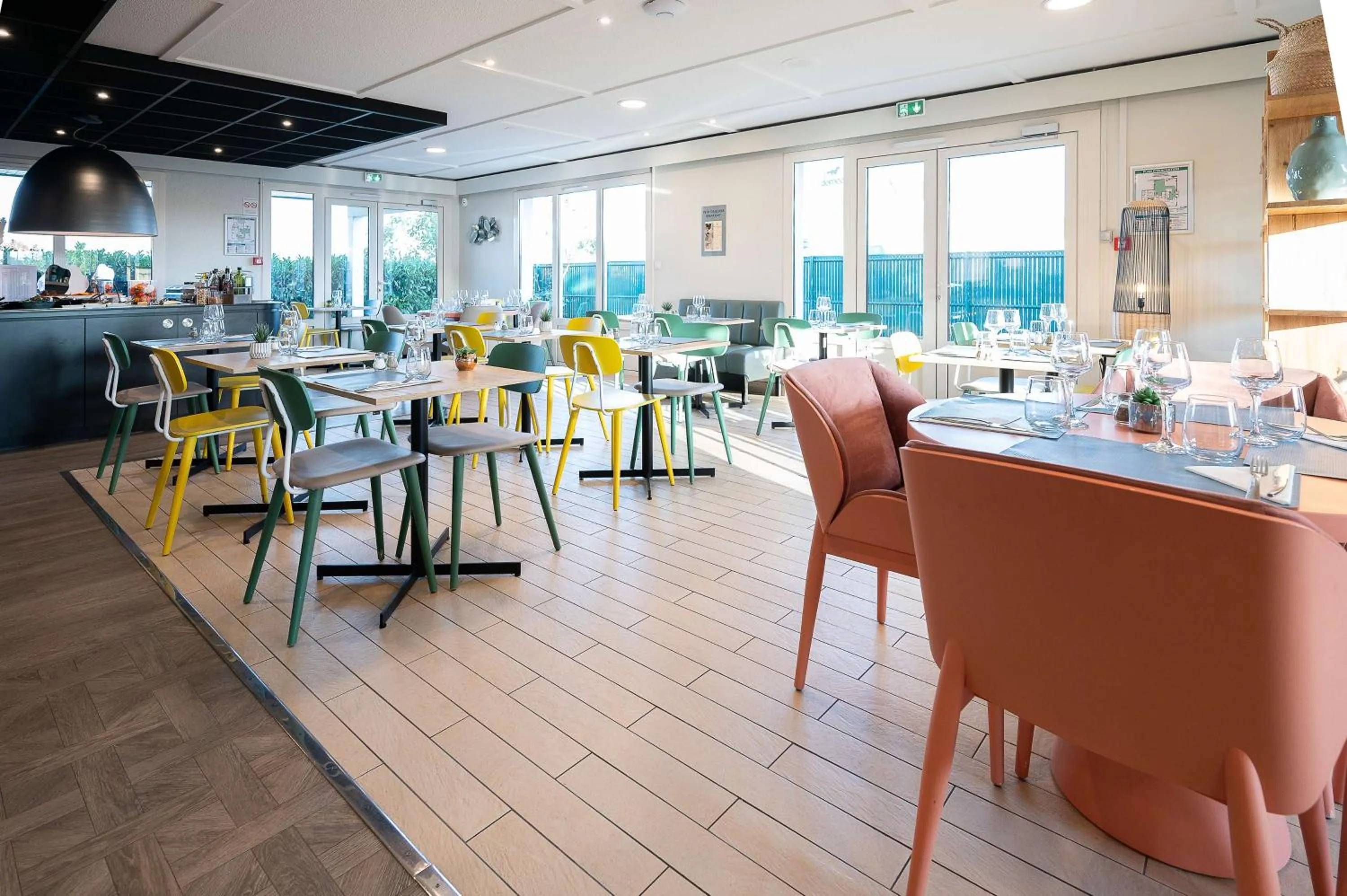 Restaurant/places to eat in Sure Hotel by Best Western Rochefort-sur-Mer