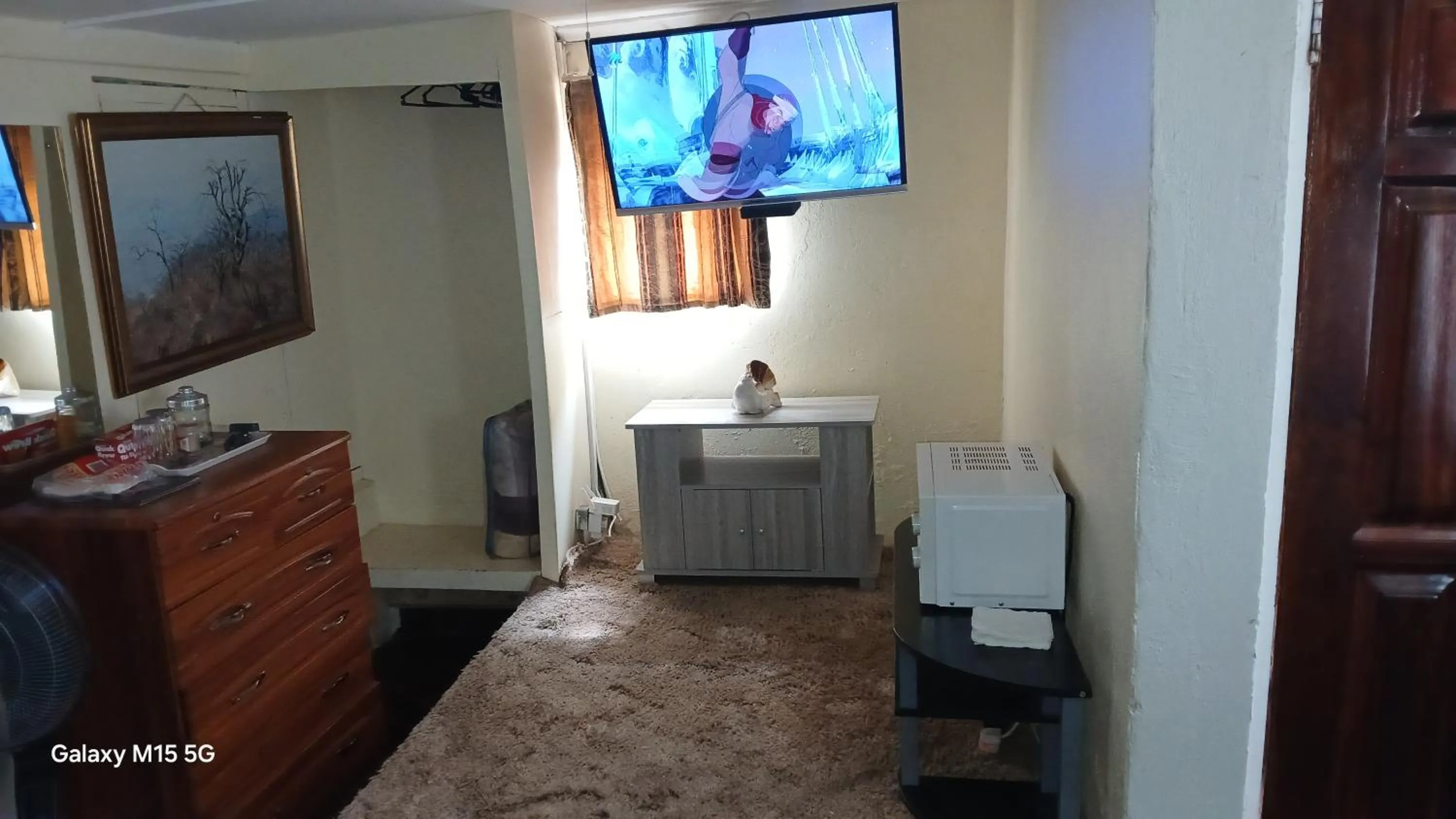 Furnished self-catering guest wing