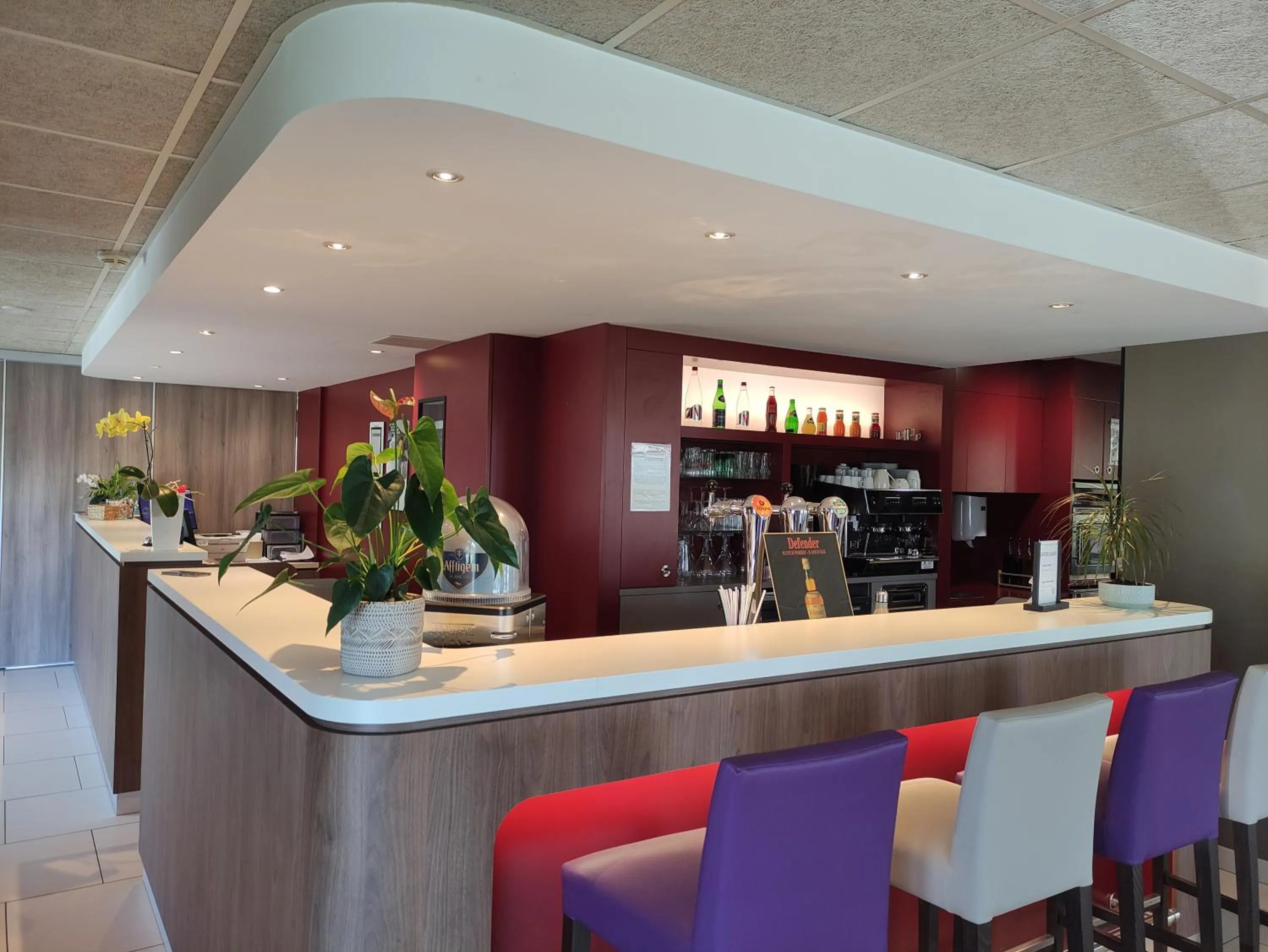 Lounge or bar in Campanile Sablé-Sur-Sarthe Vion