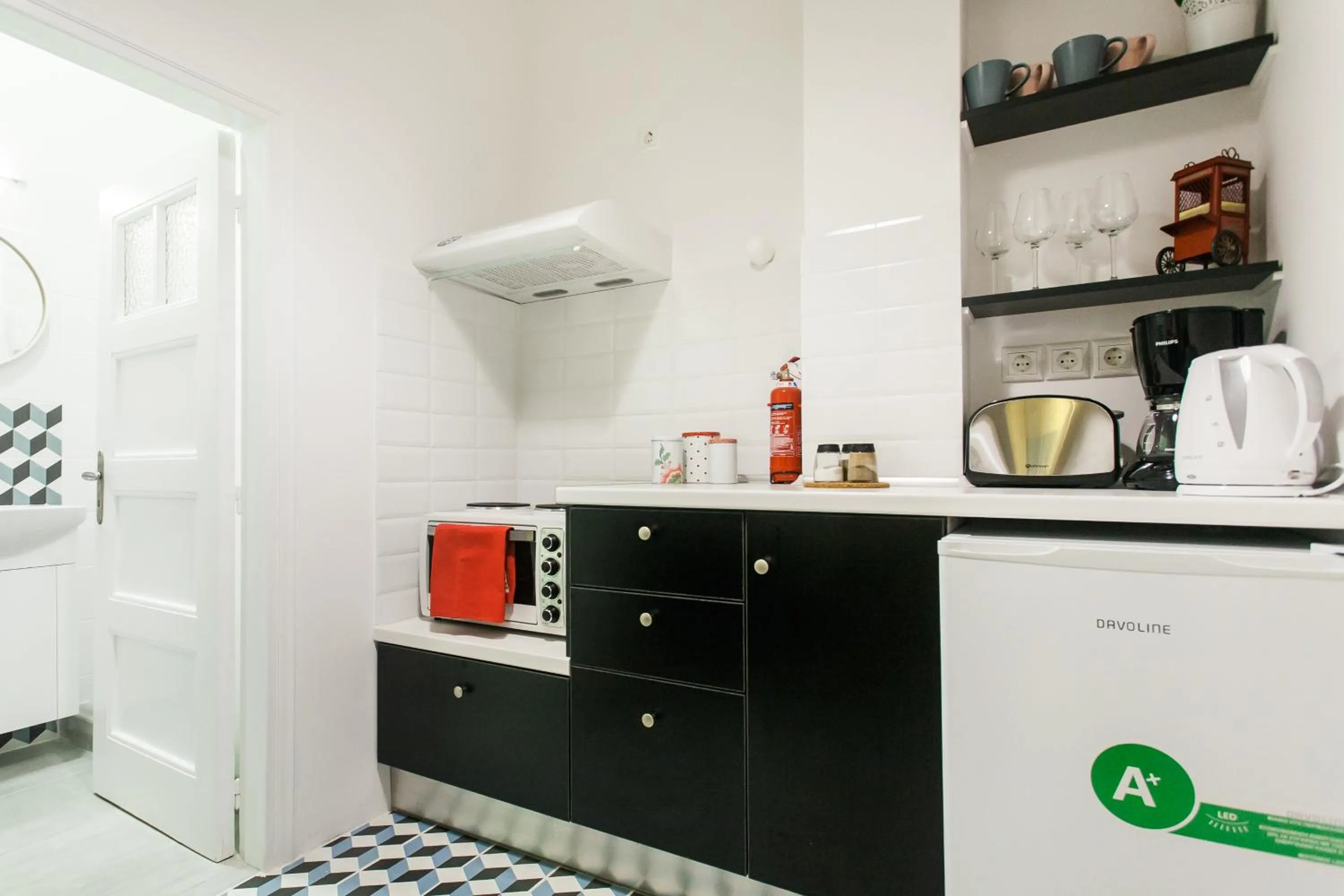 Kitchen or kitchenette in Karitsi Place