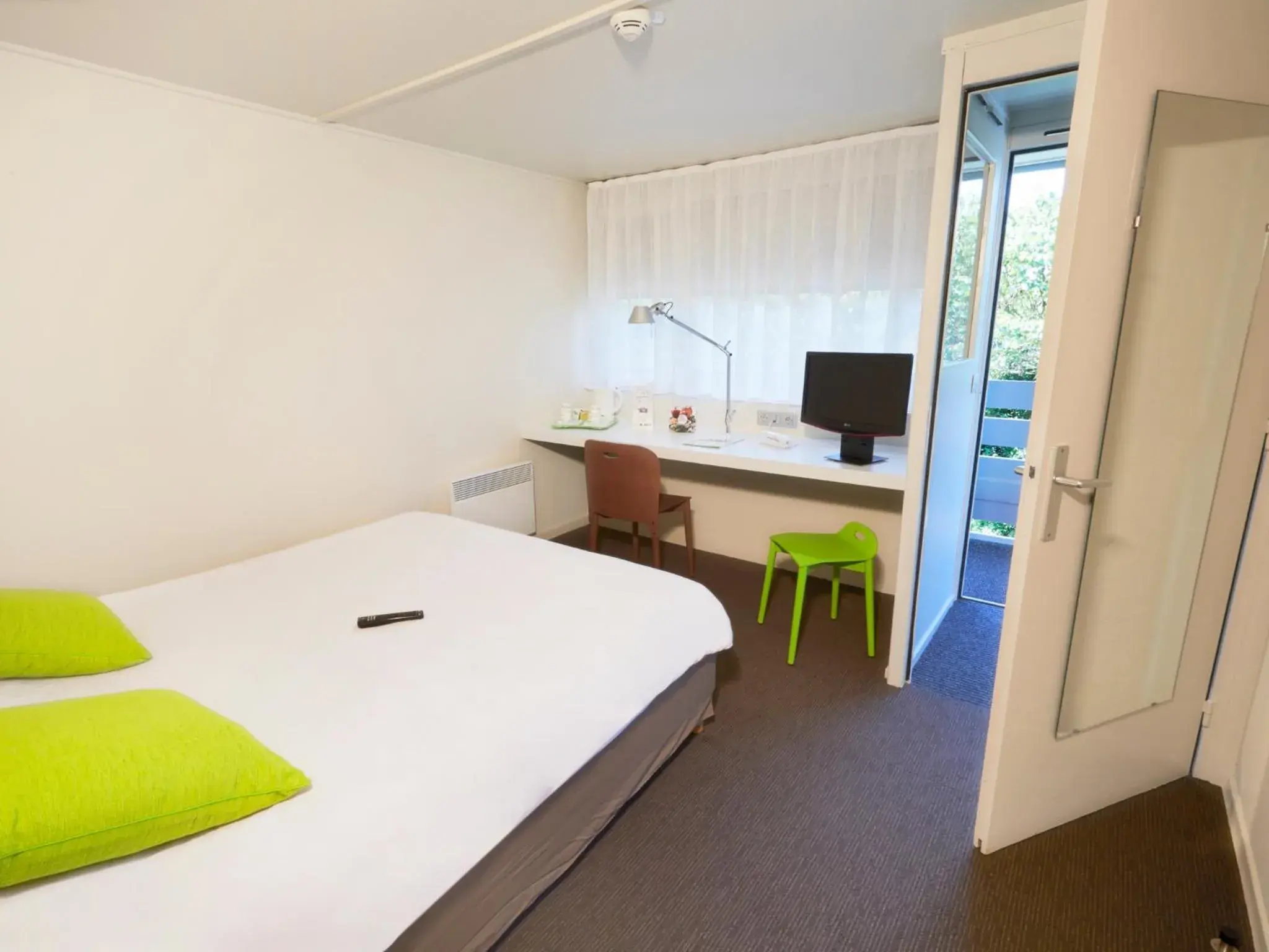 New Generation Double Room in Campanile Saint-Etienne Est- Saint-Chamond New Generation Double Room in Campanile Saint-Etienne Est- Saint-Chamond