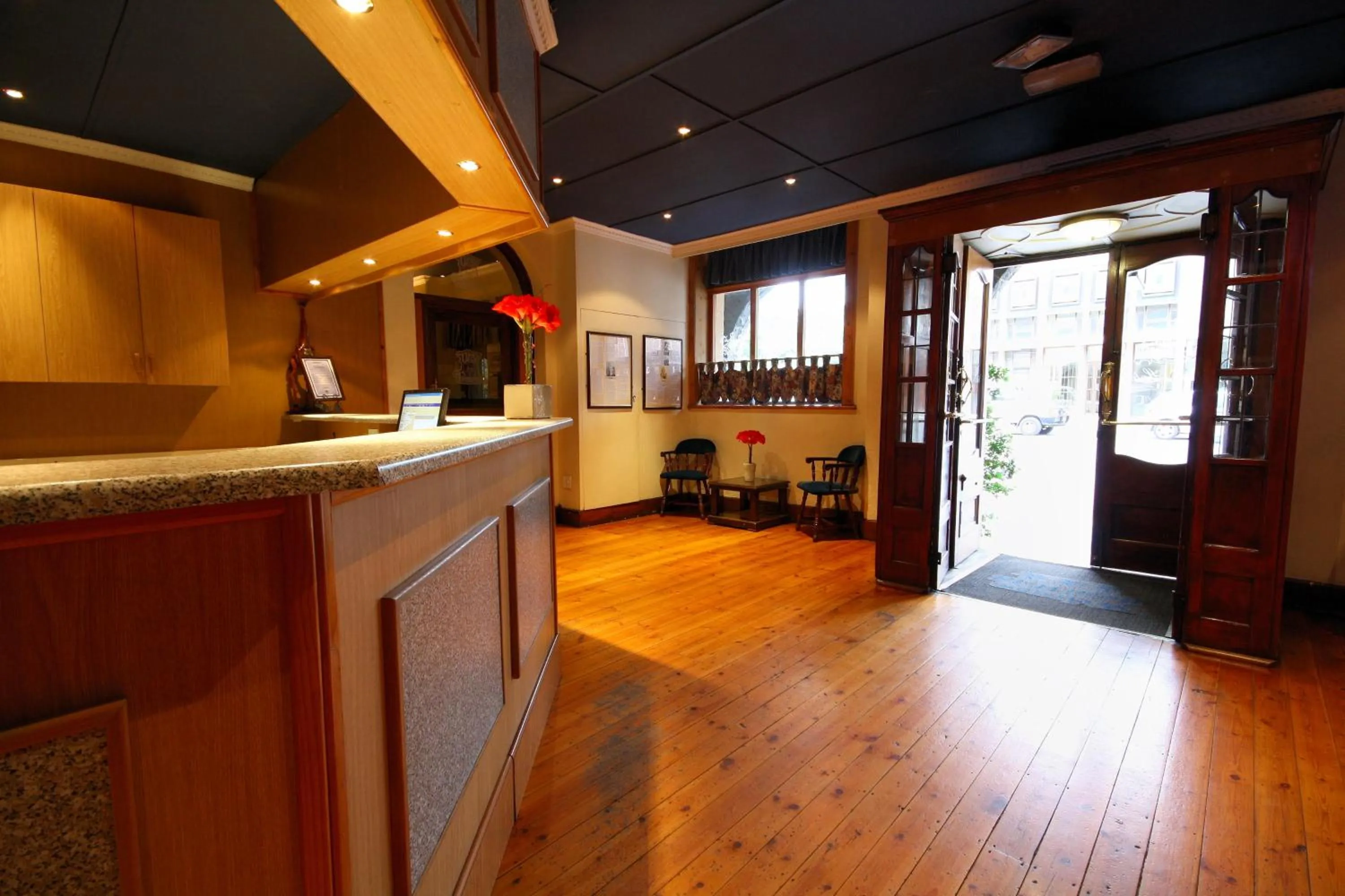 Lobby or reception in Royal Hotel Ladysmith