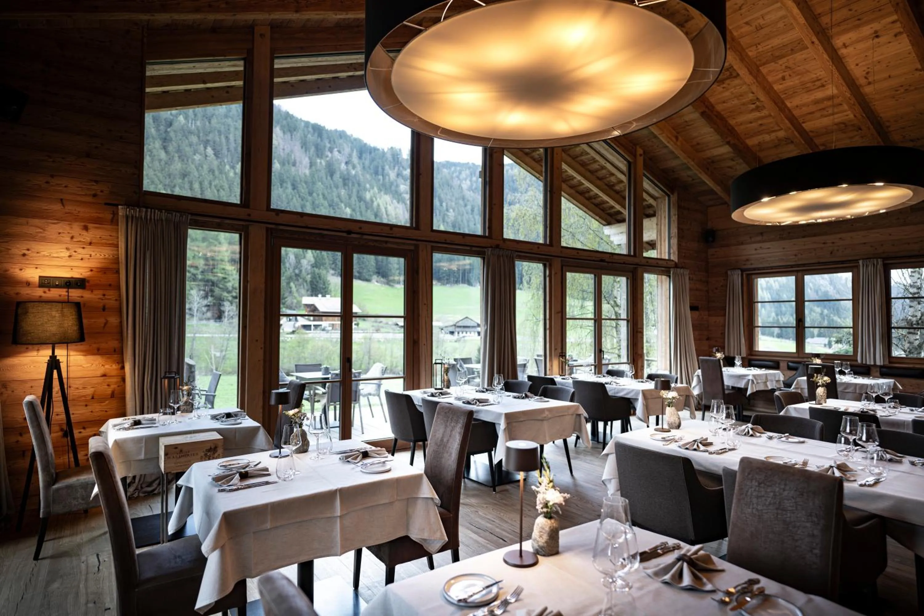 Restaurant/places to eat in Valsegg Chalets Südtirol - luxury and private hideaway