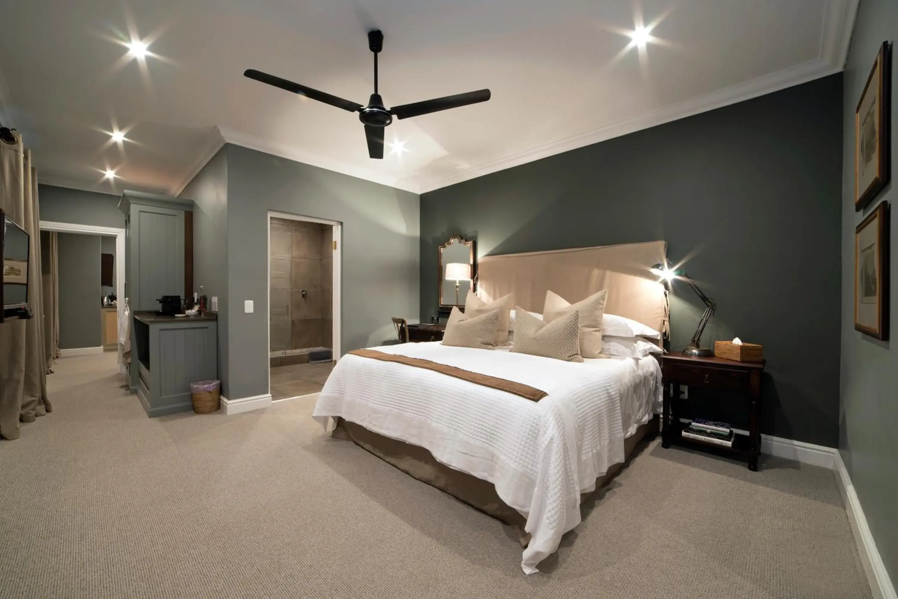 Standard King Room - single occupancy in The Milner by The Oyster Collection Standard King Room - single occupancy in The Milner by The Oyster Collection