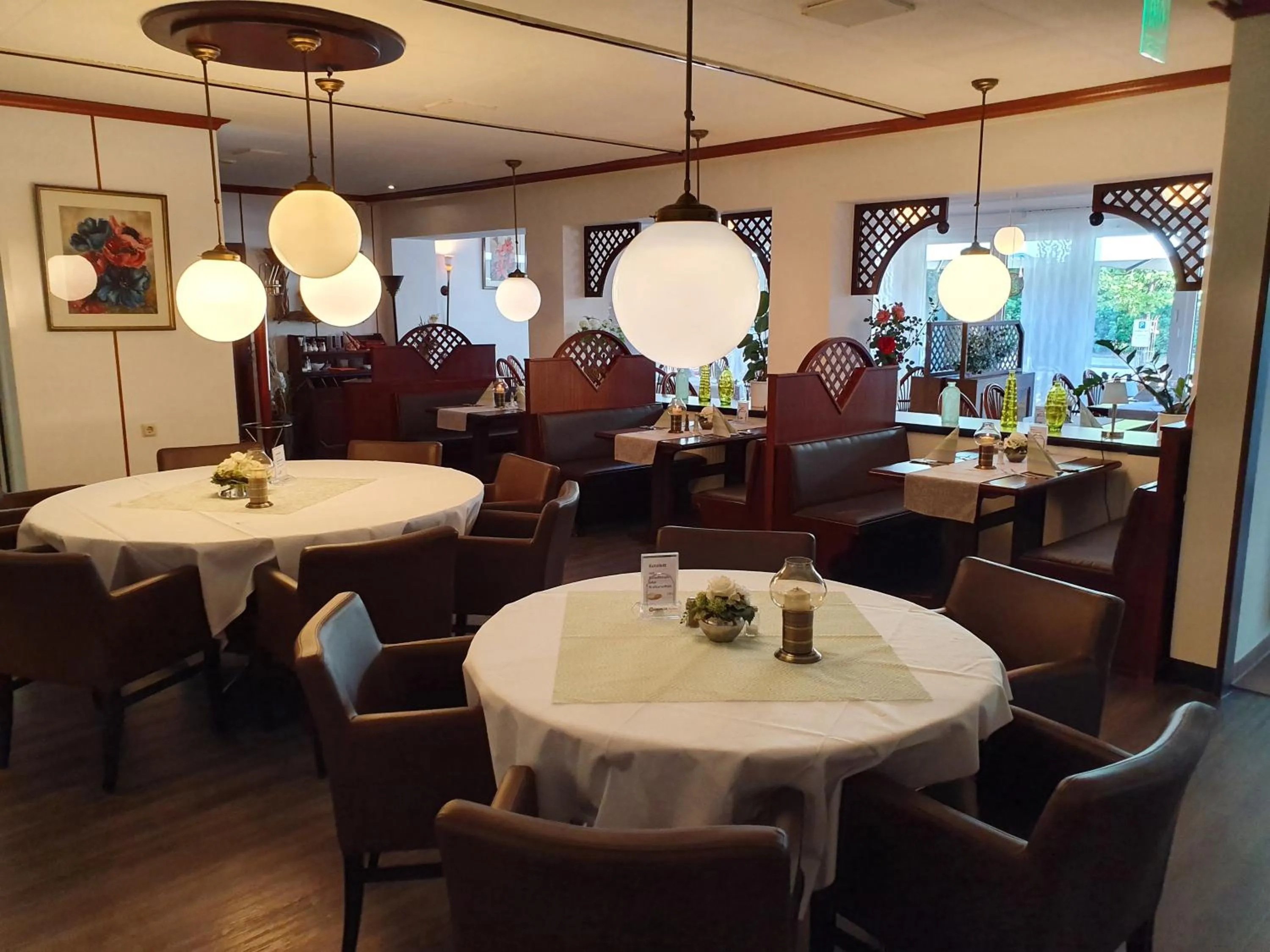 Restaurant/places to eat in Schlosspark-Hotel Hof von Oldenburg