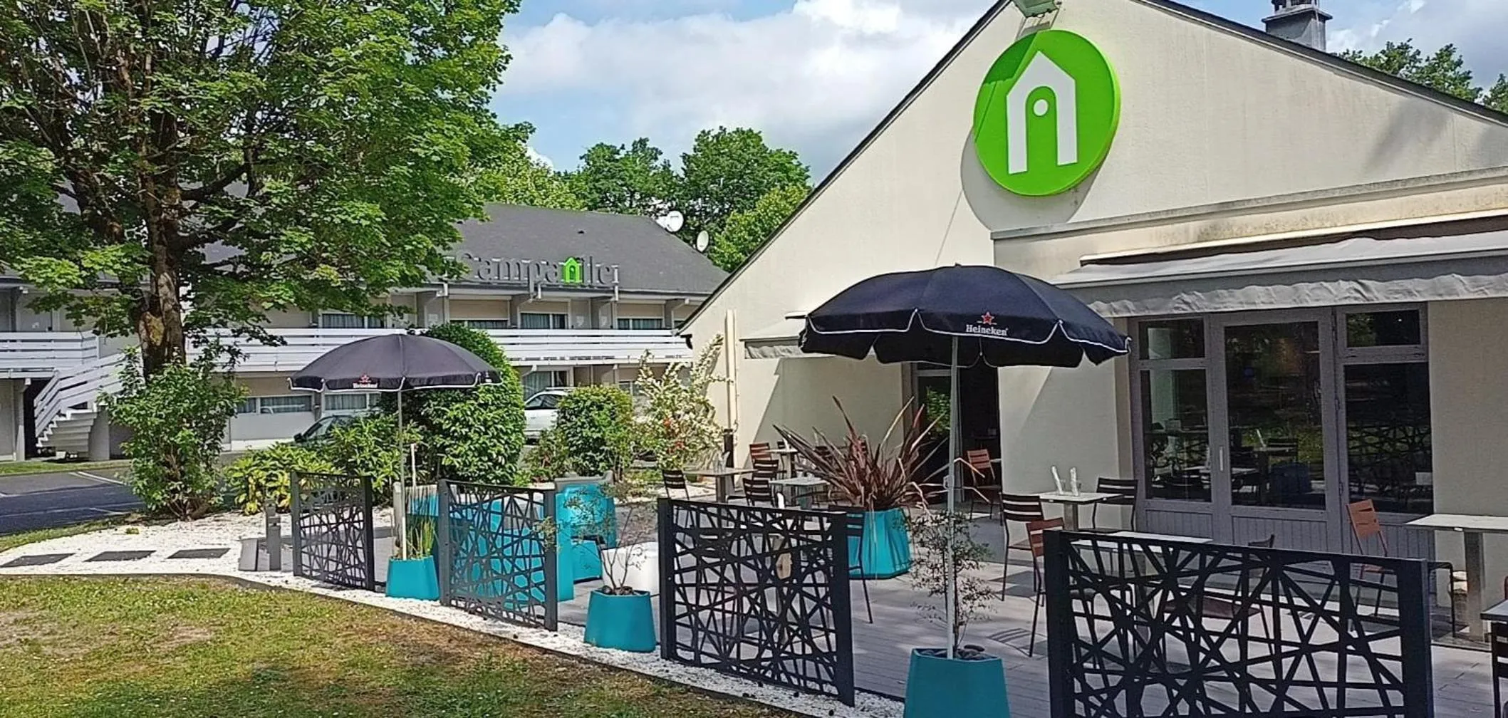 Balcony/Terrace in Campanile Tours Sud ~ Joué-Les-Tours