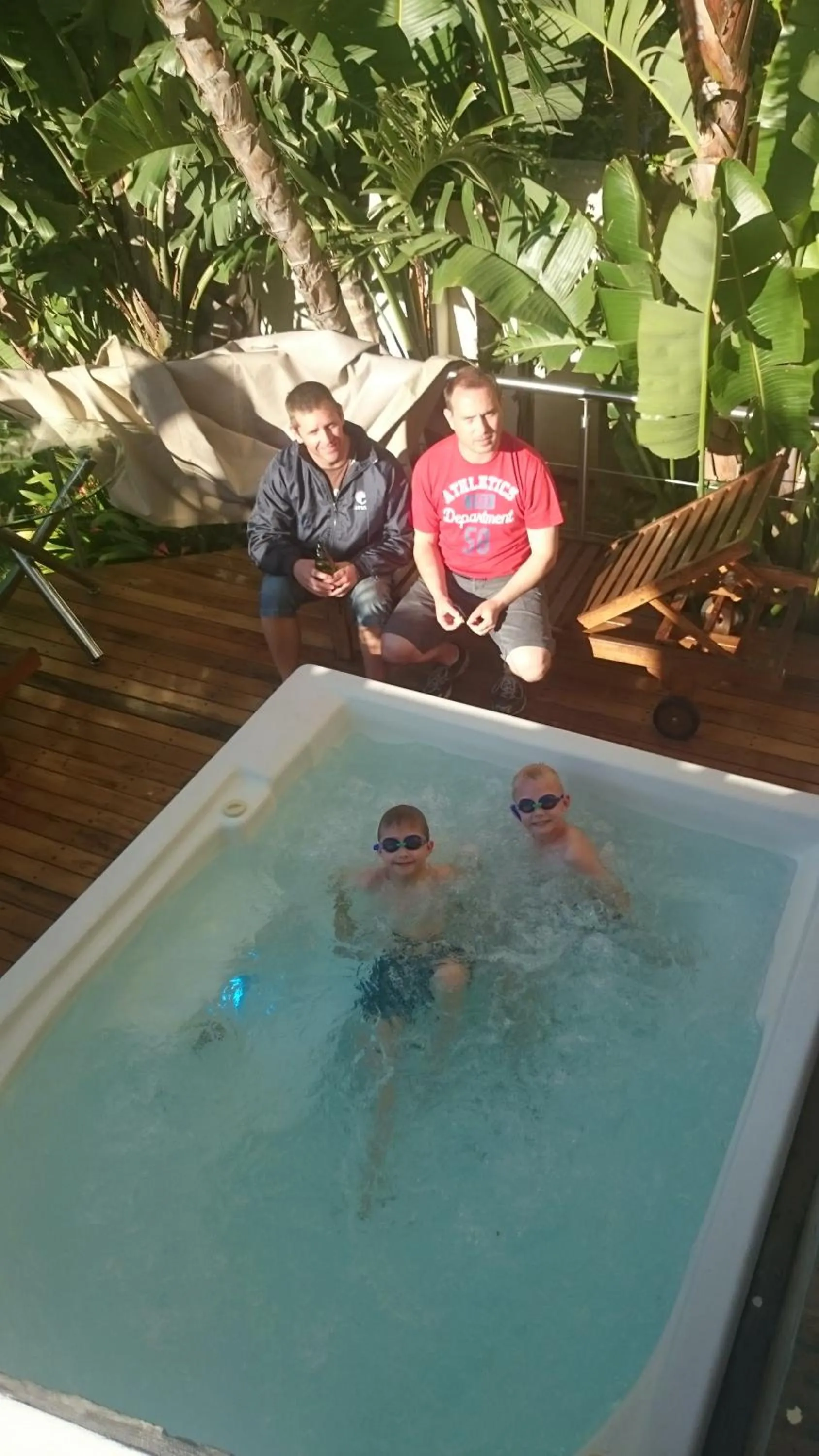 Hot Tub in Stadium Guest House