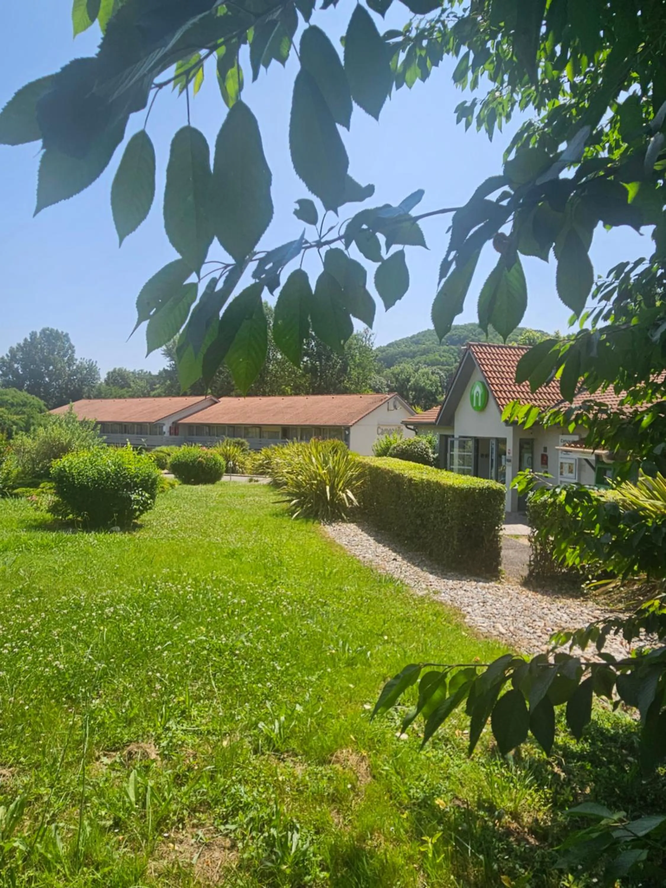 Property building in Campanile Villeneuve-Sur-Lot