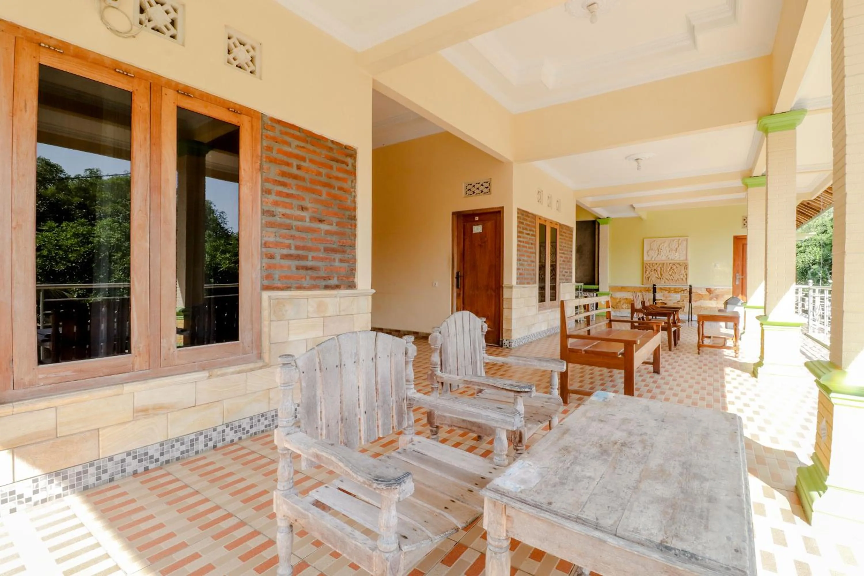 Seating area in Penginapan Barokah