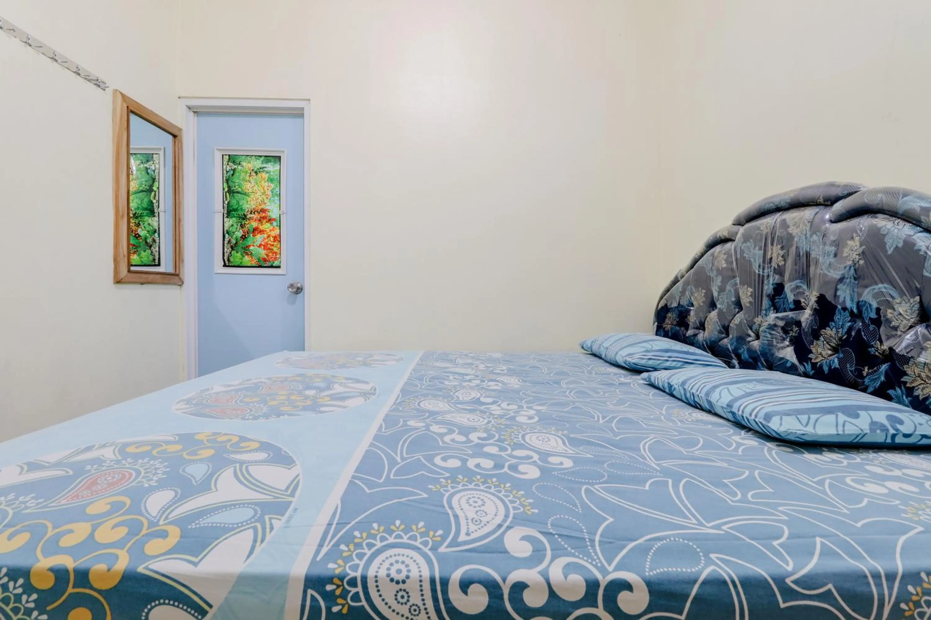 Bedroom, Bed in Penginapan Barokah