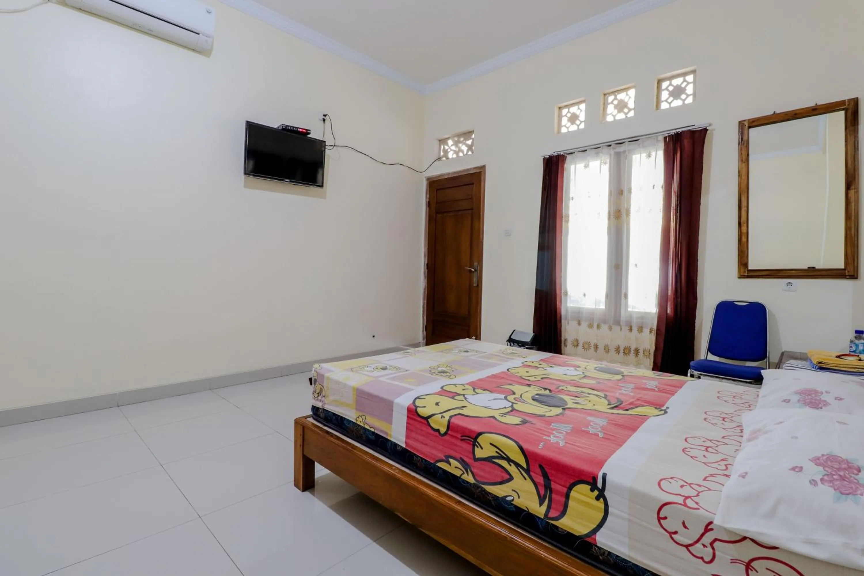 Bedroom, Bed in Penginapan Barokah