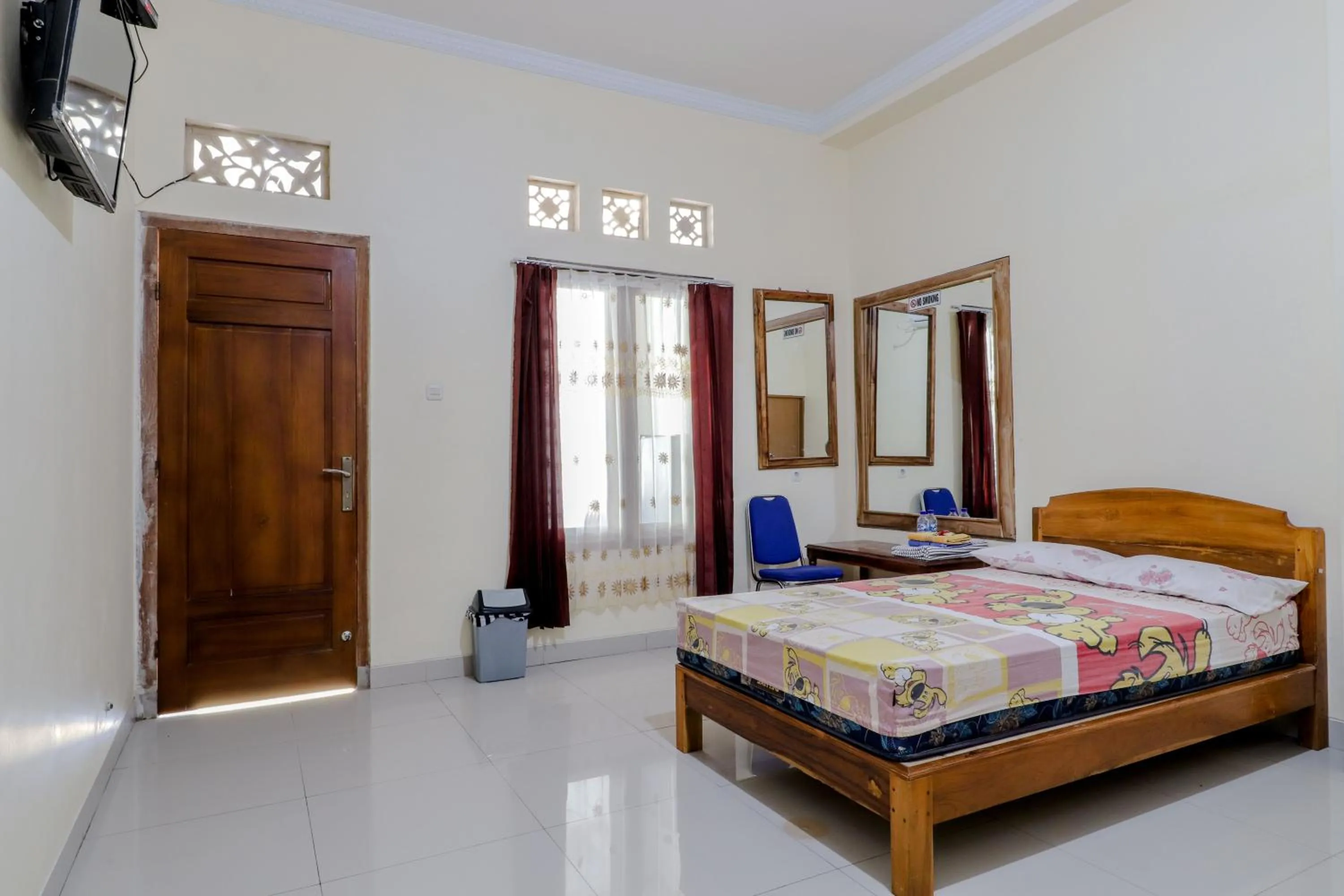 Bedroom, Bed in Penginapan Barokah