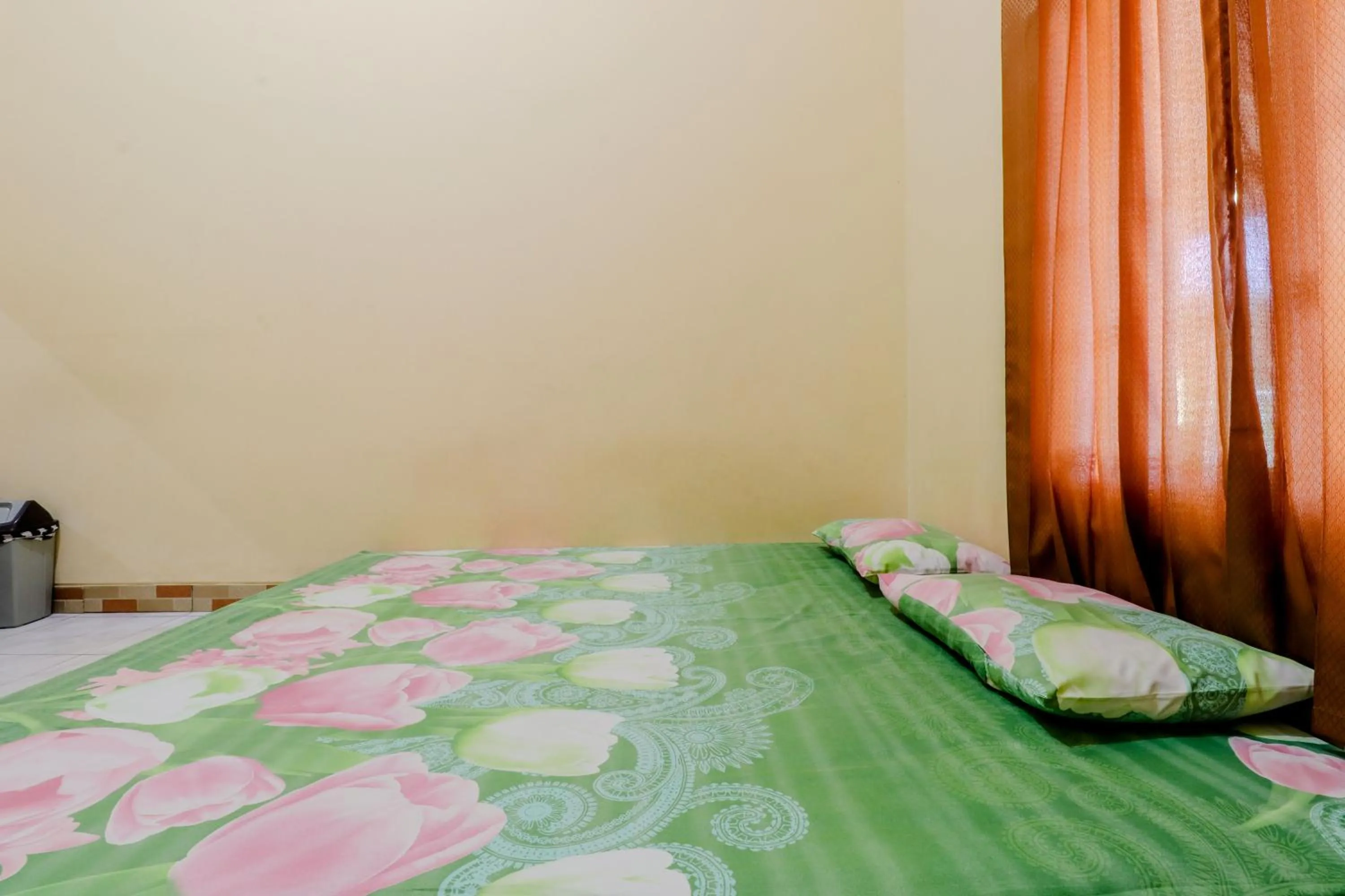 Photo of the whole room, Bed in Penginapan Barokah