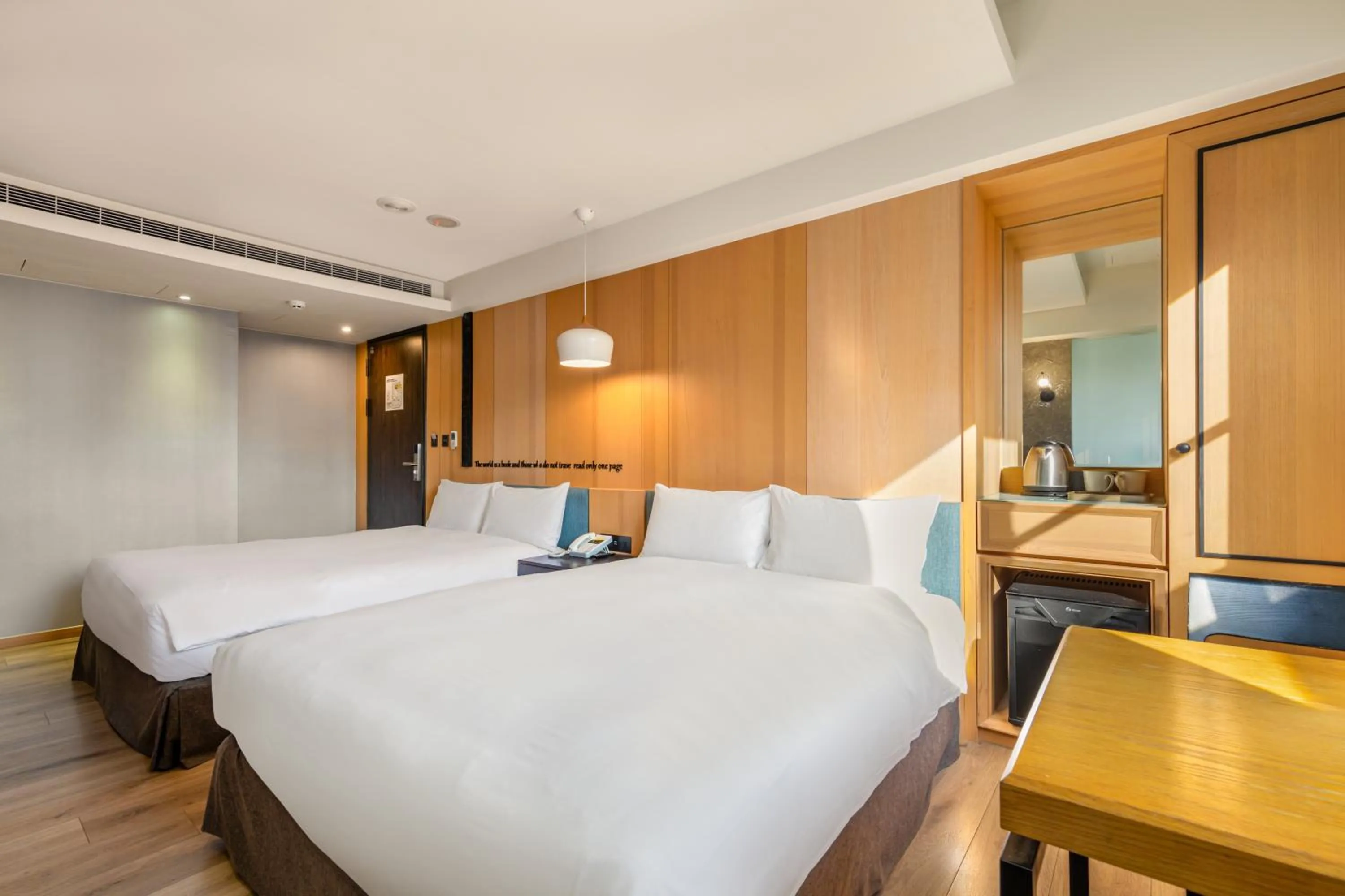 Bed in CHECK inn Taichung Wenxin Zhongqing