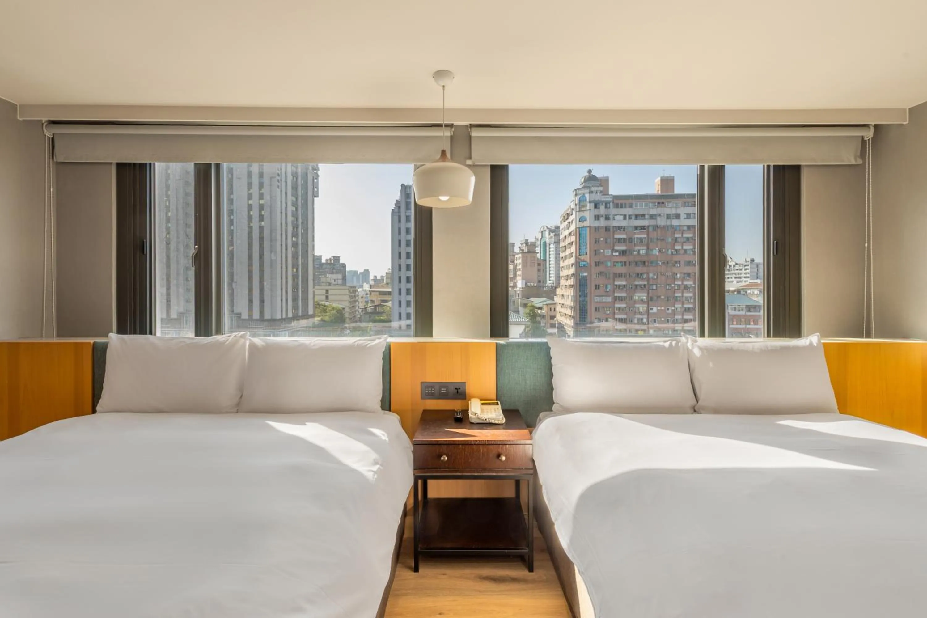 Bed in CHECK inn Taichung Wenxin Zhongqing