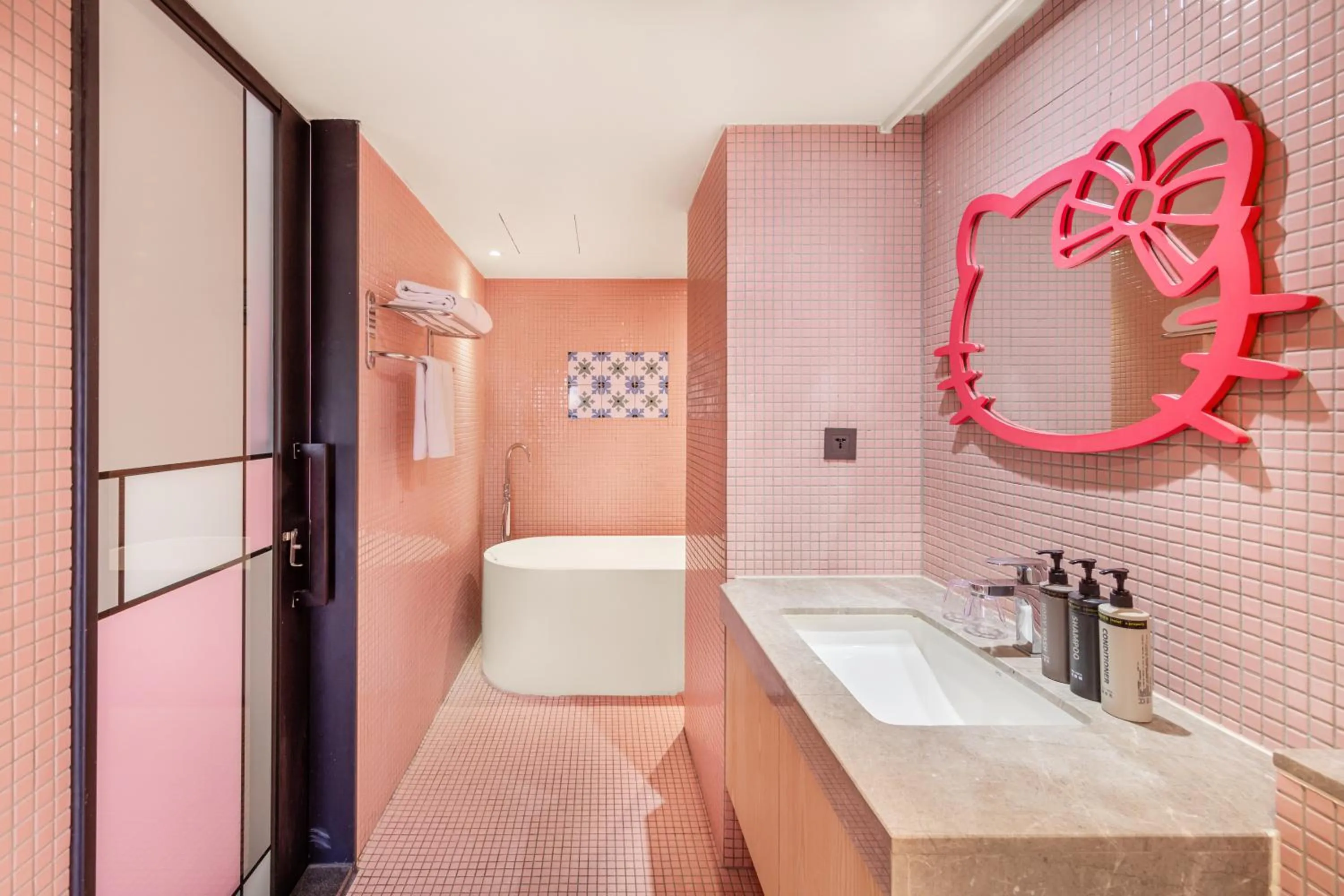 Bathroom in CHECK inn Taichung Wenxin Zhongqing