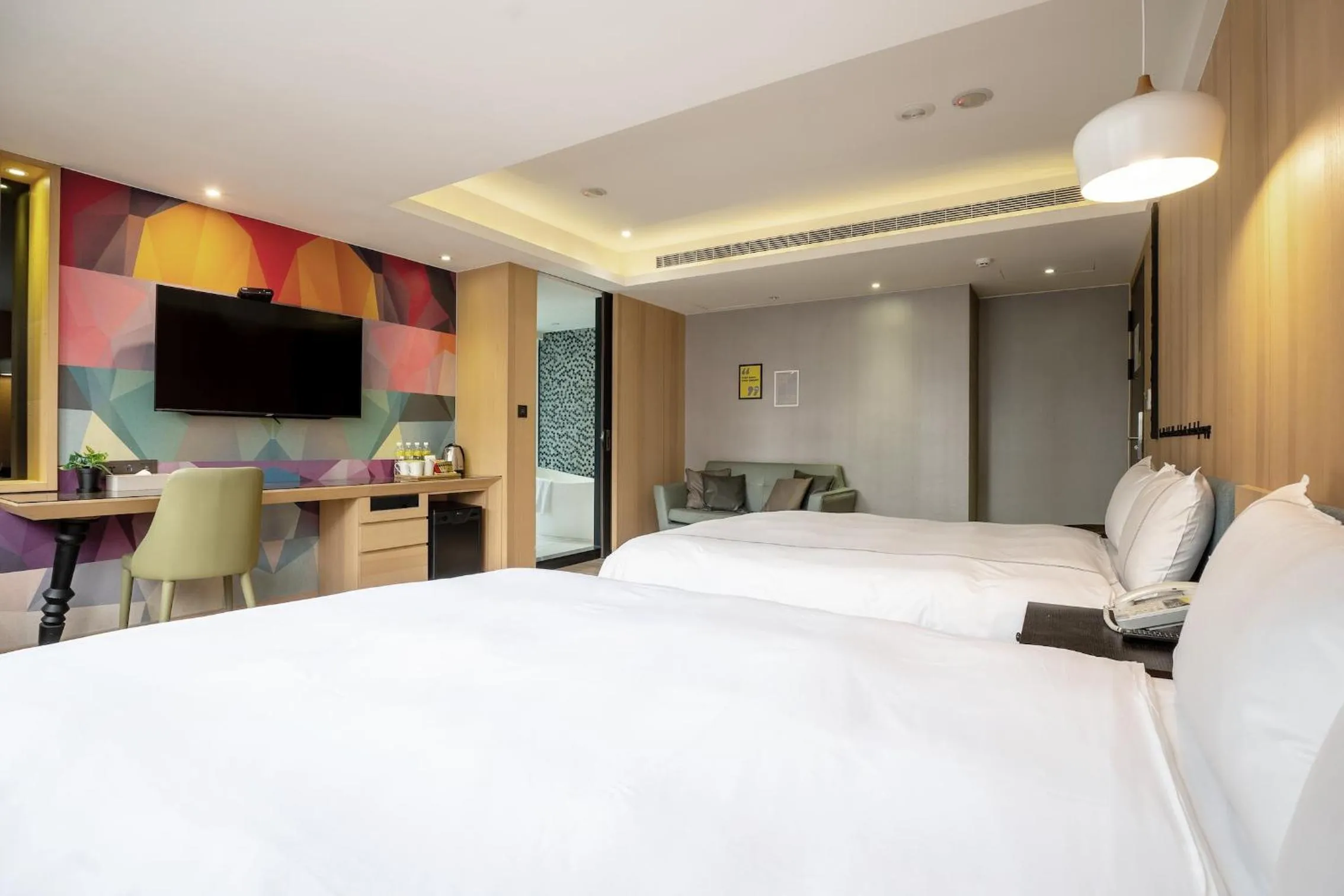 Photo of the whole room, Bed in CHECK inn Taichung Wenxin Zhongqing