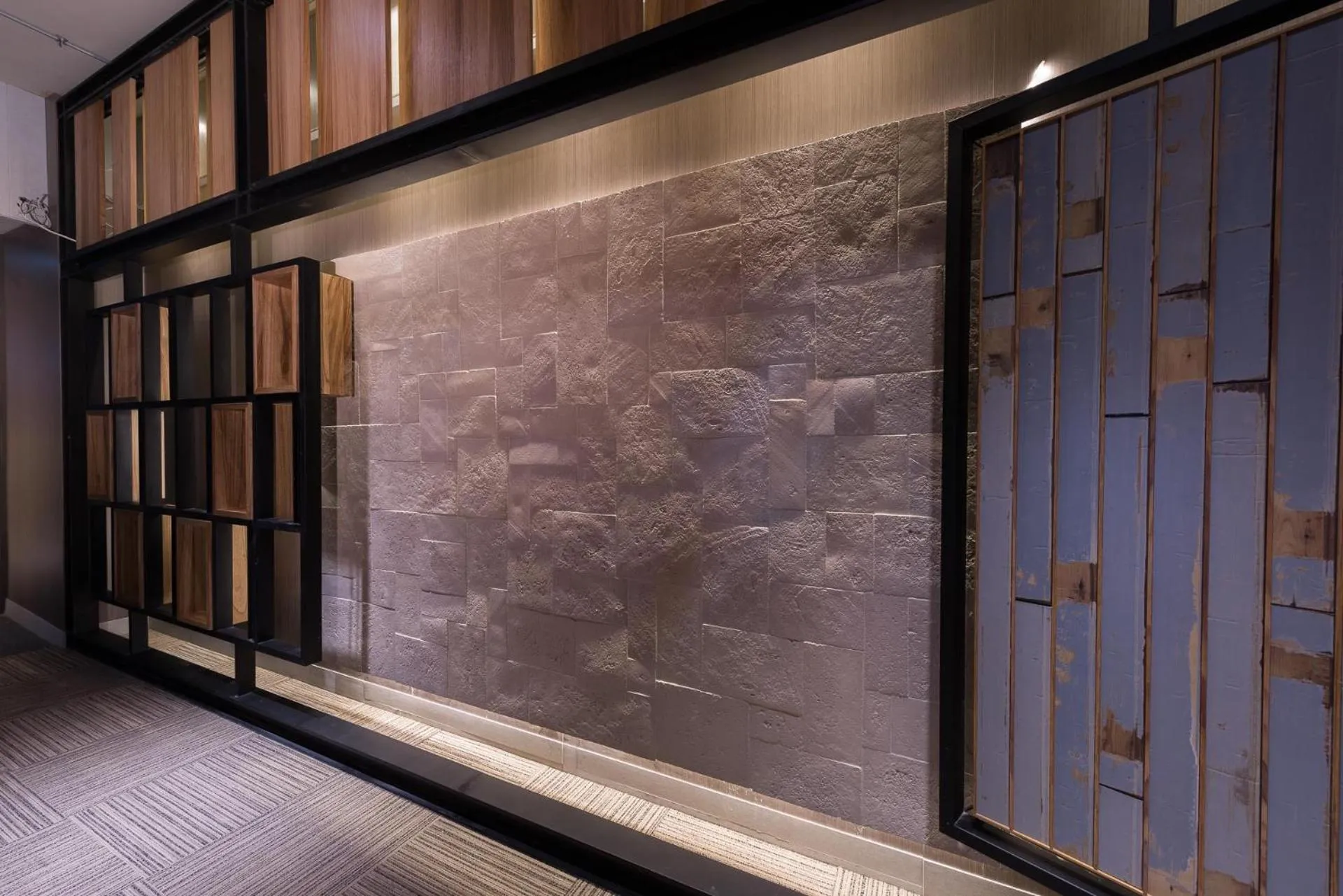 Decorative detail in Sunrise Hotel