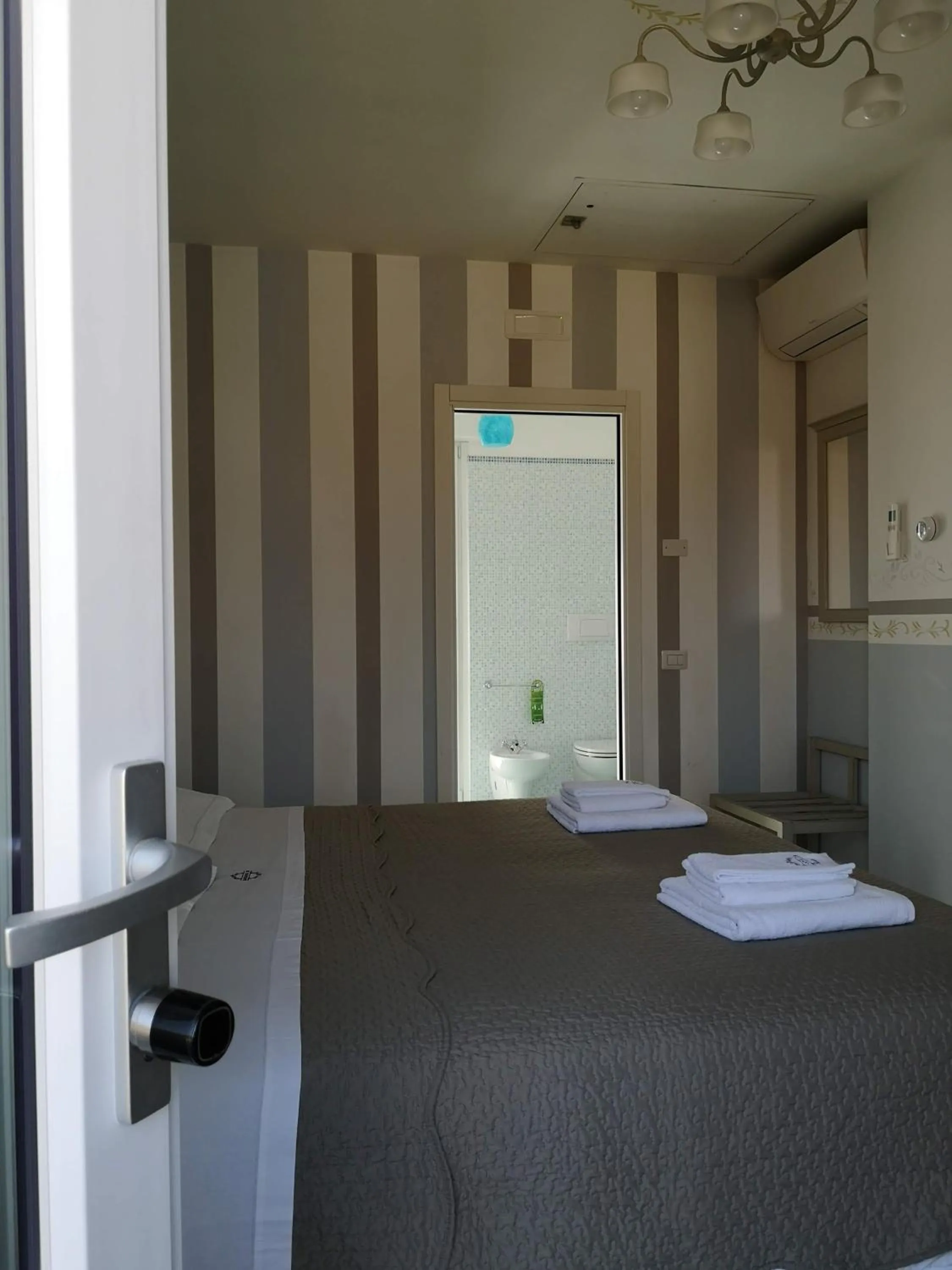 Bed in Gruppo Luxe Domus Vigevano