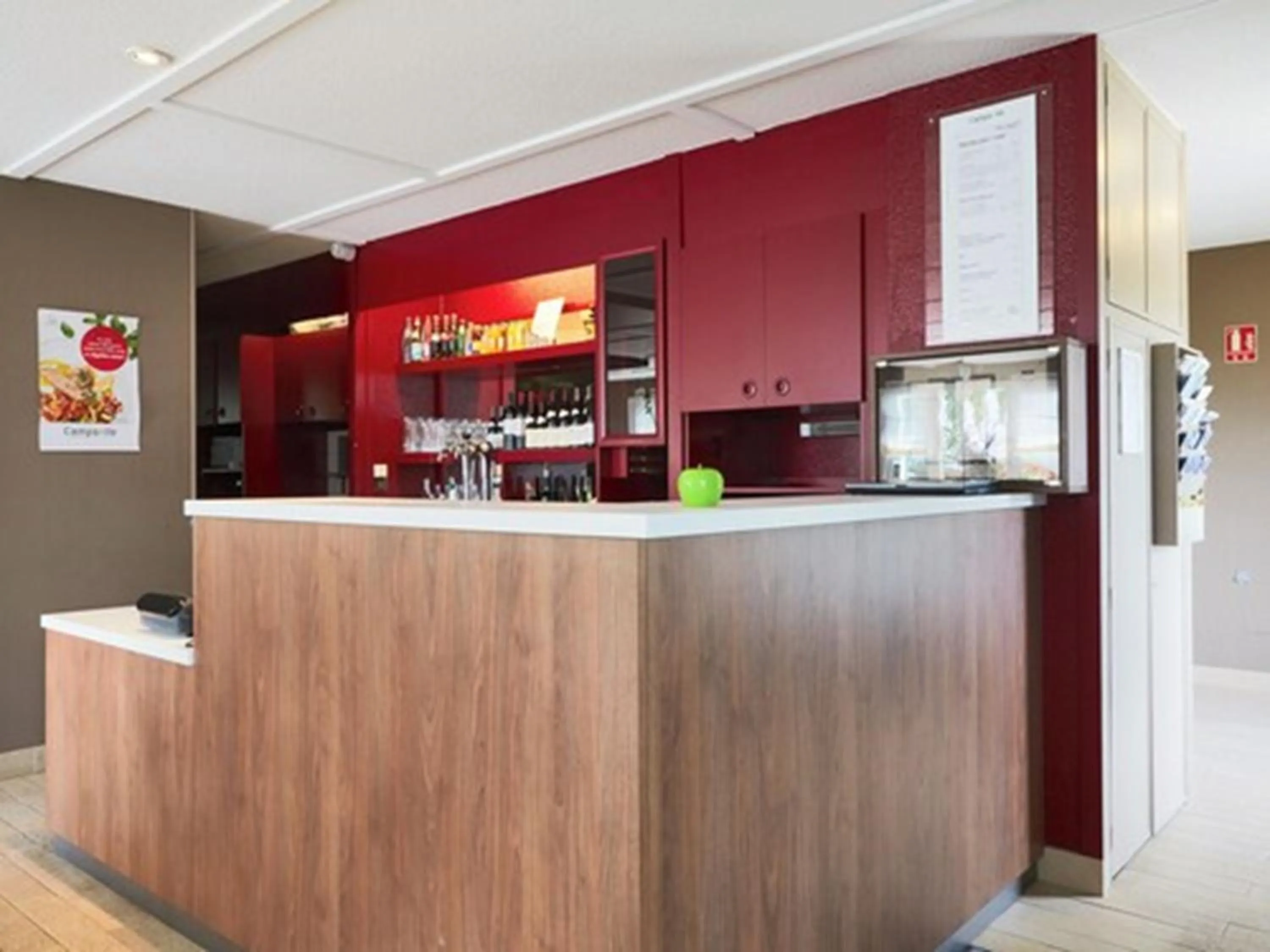 Lobby or reception in Campanile Dax - Saint-Paul-Les-Dax