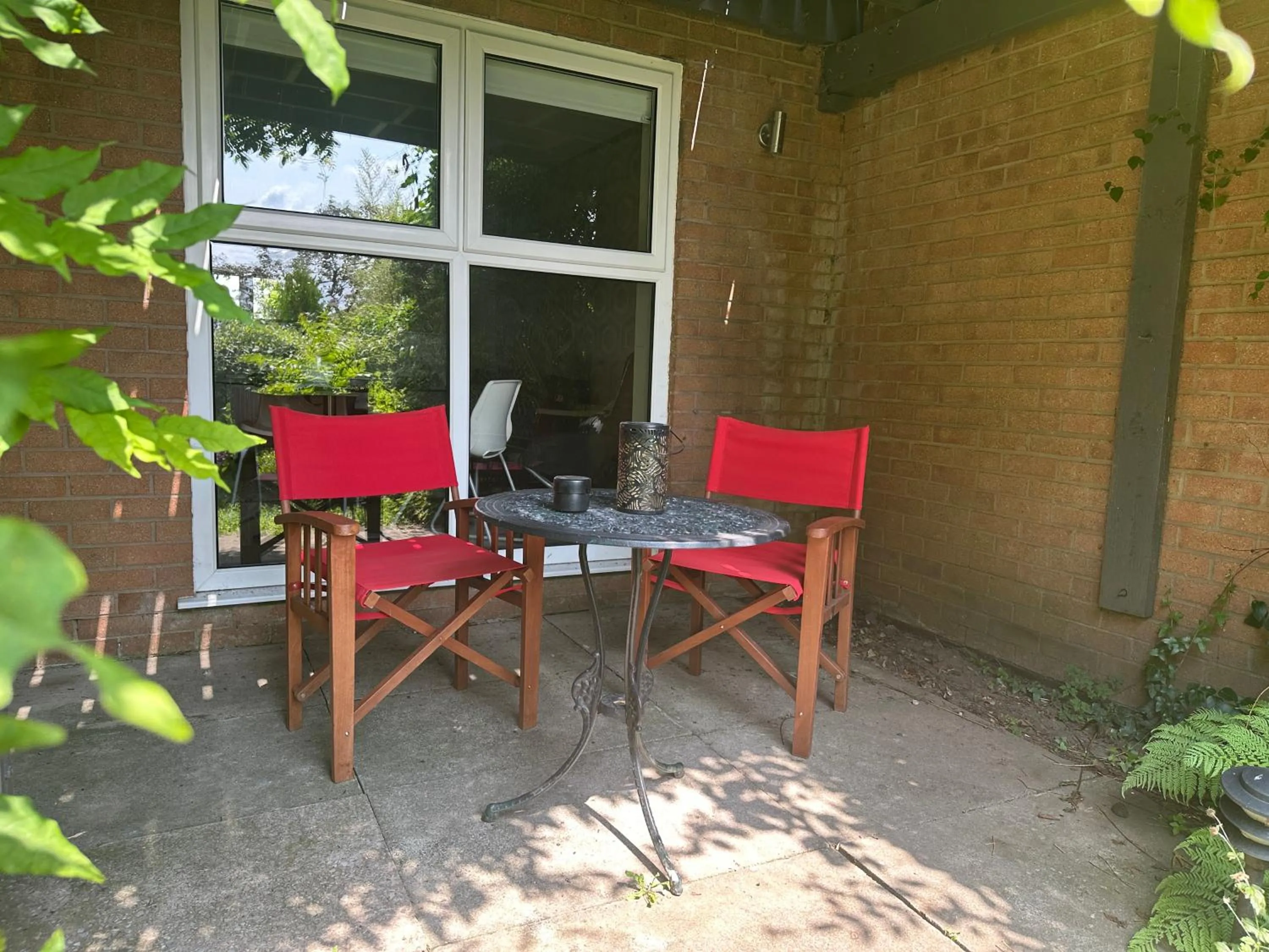 The Garden Apartment, Near Airport & City