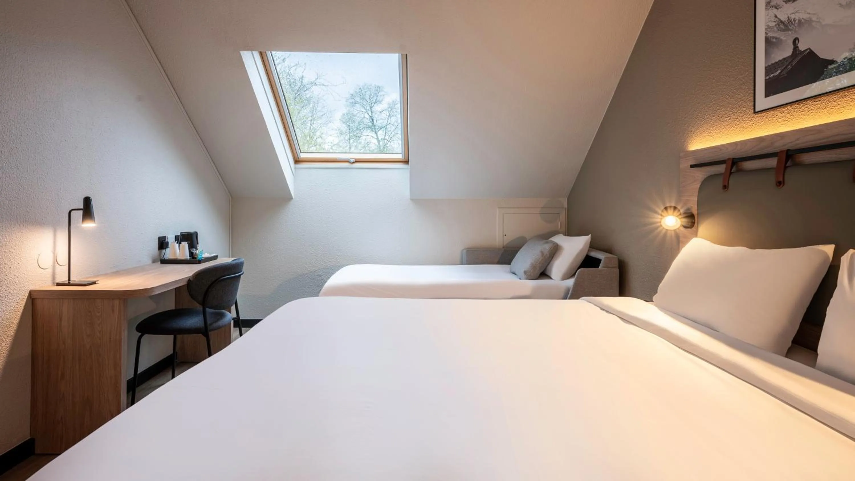 Bedroom, Bed in Campanile NATURE - Aix Les Bains