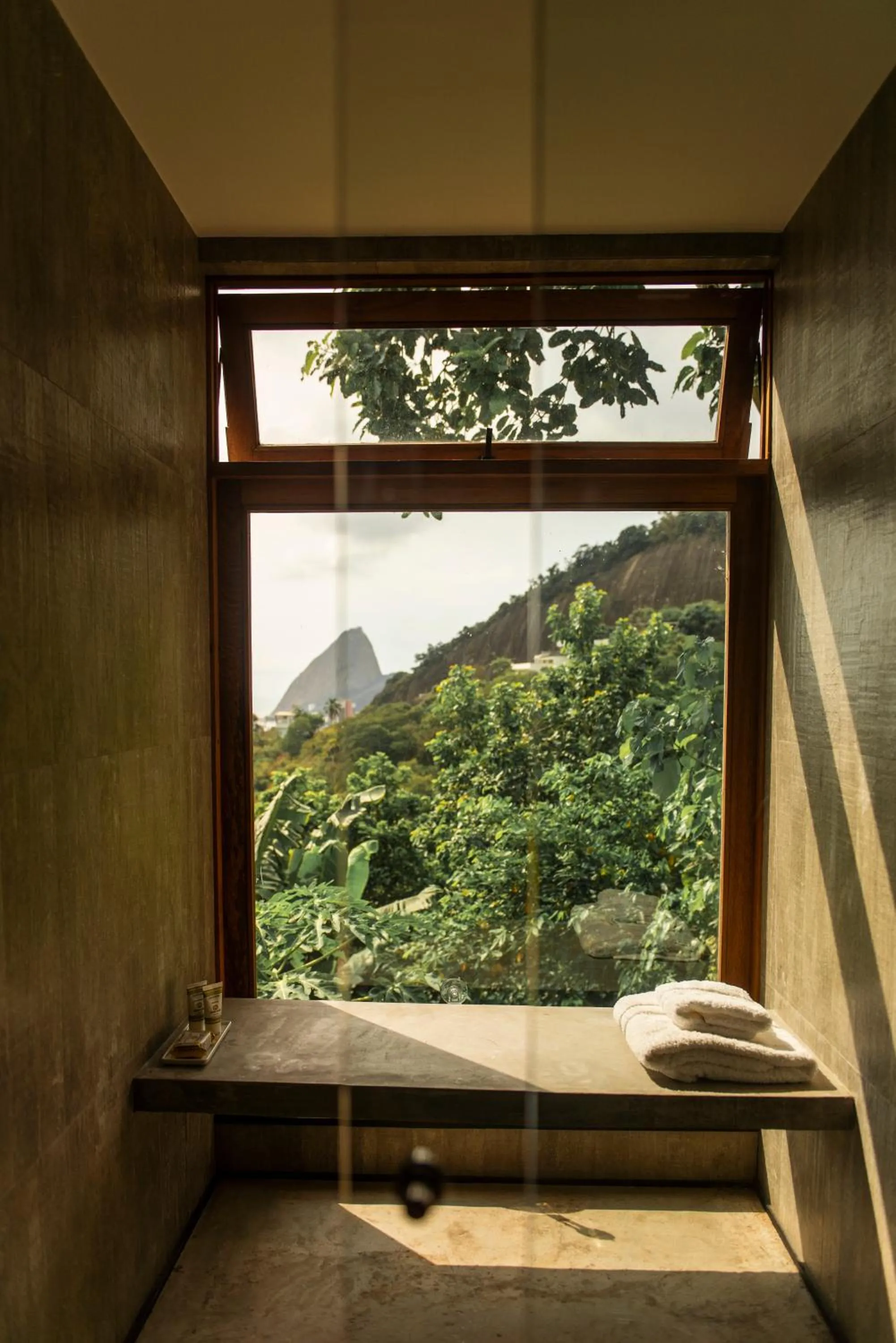 City view in Chez Georges