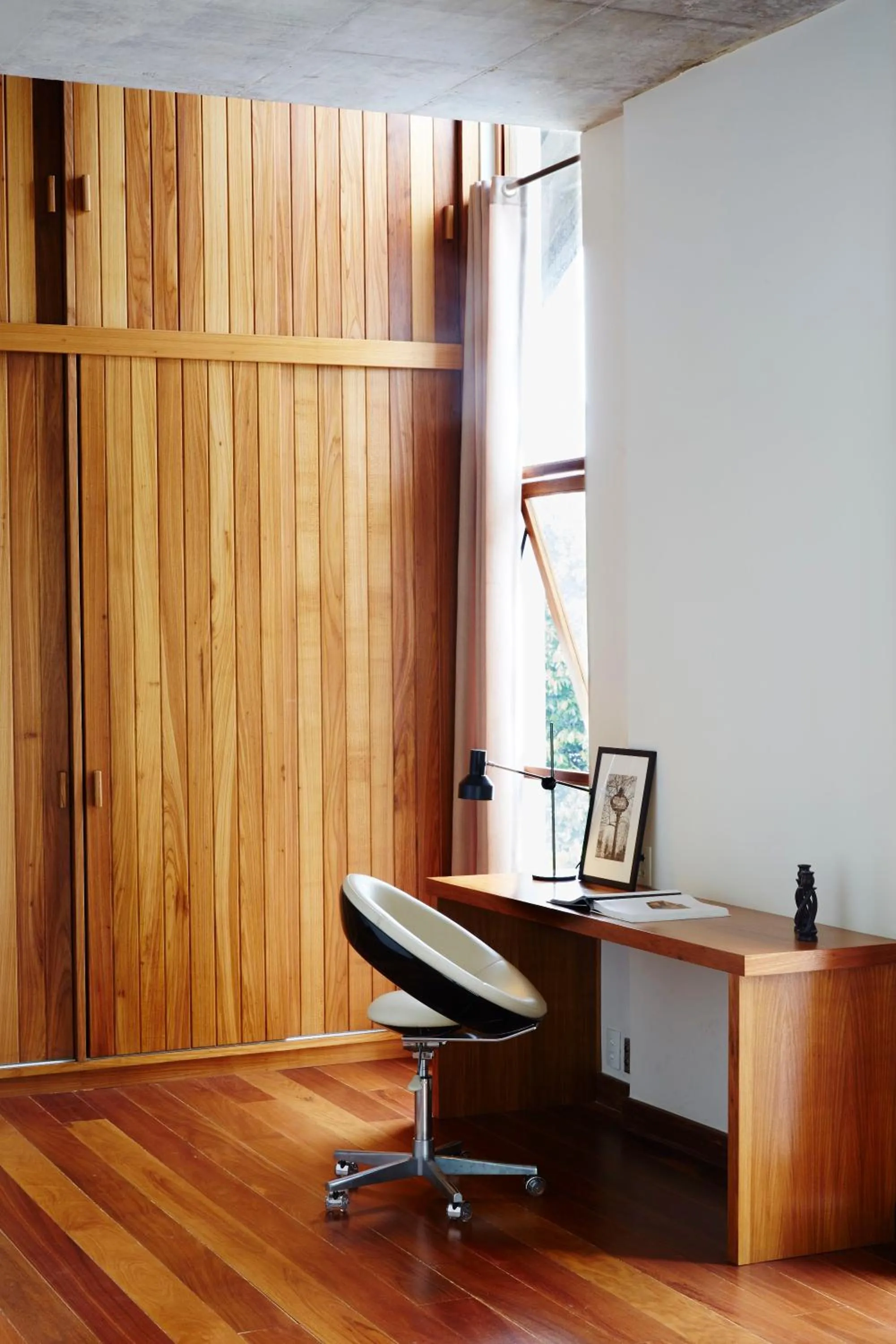 Business facilities in Chez Georges