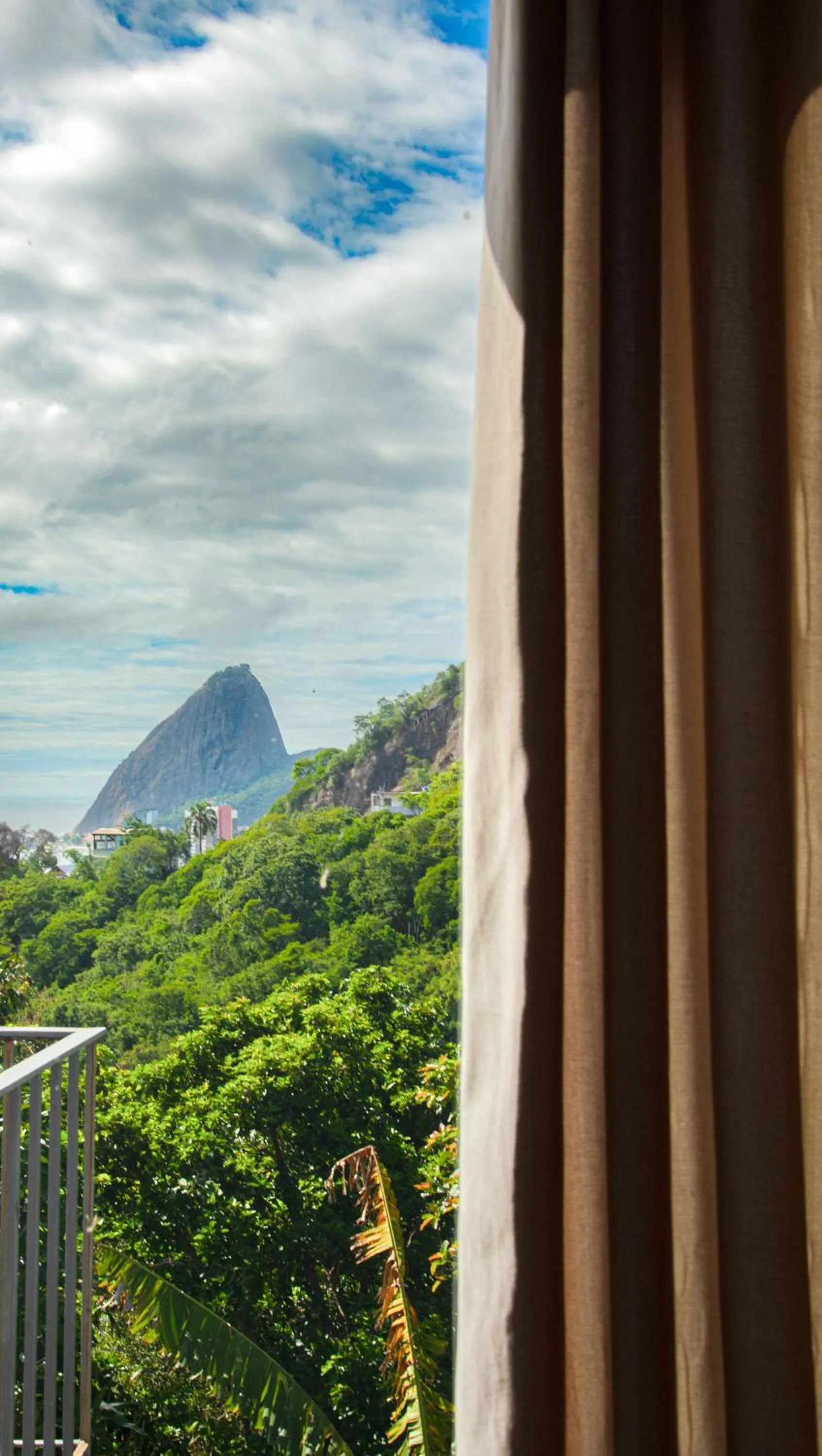 Mountain view in Chez Georges