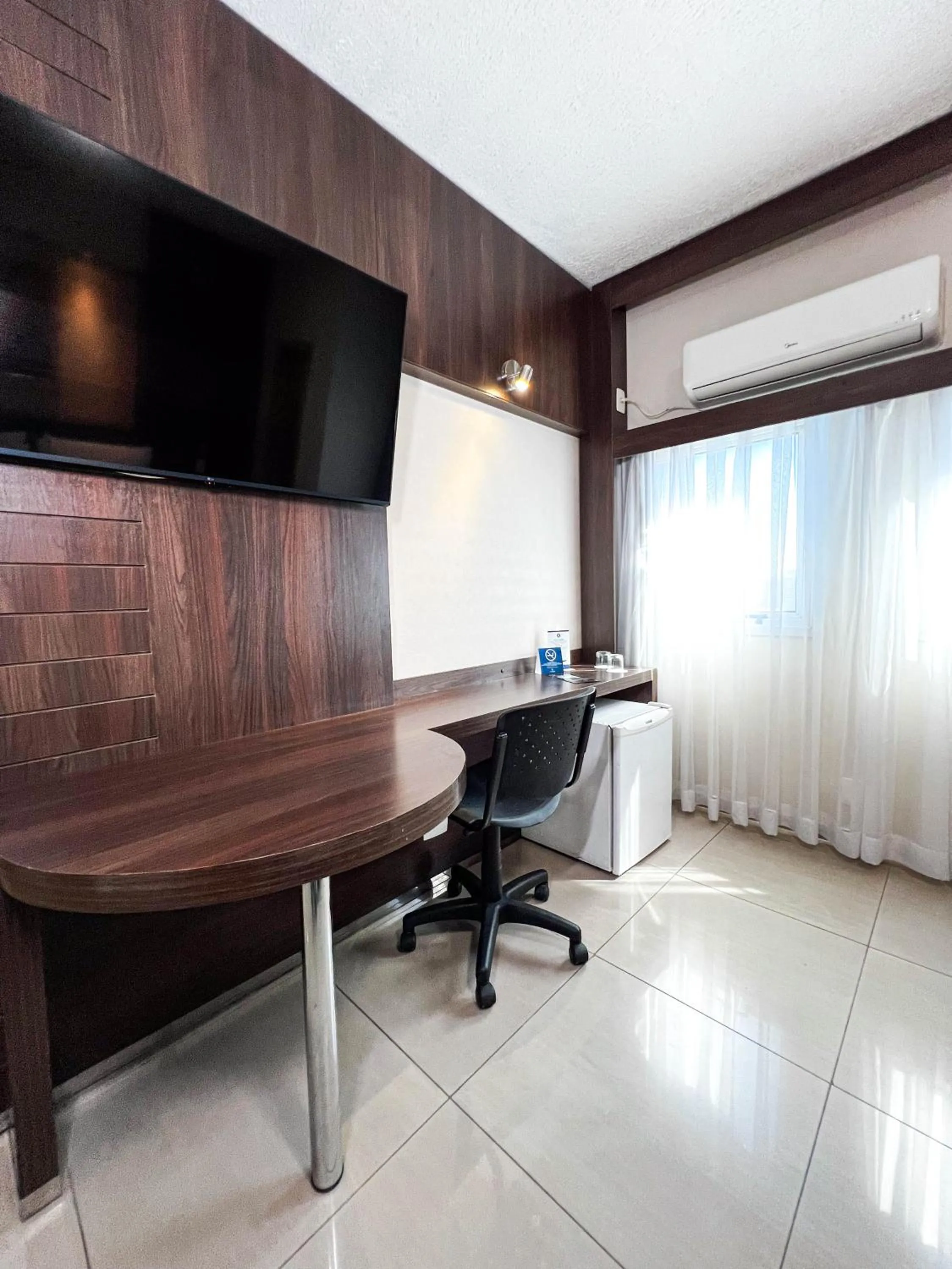 TV and multimedia in Royal Center Hotel Lourdes