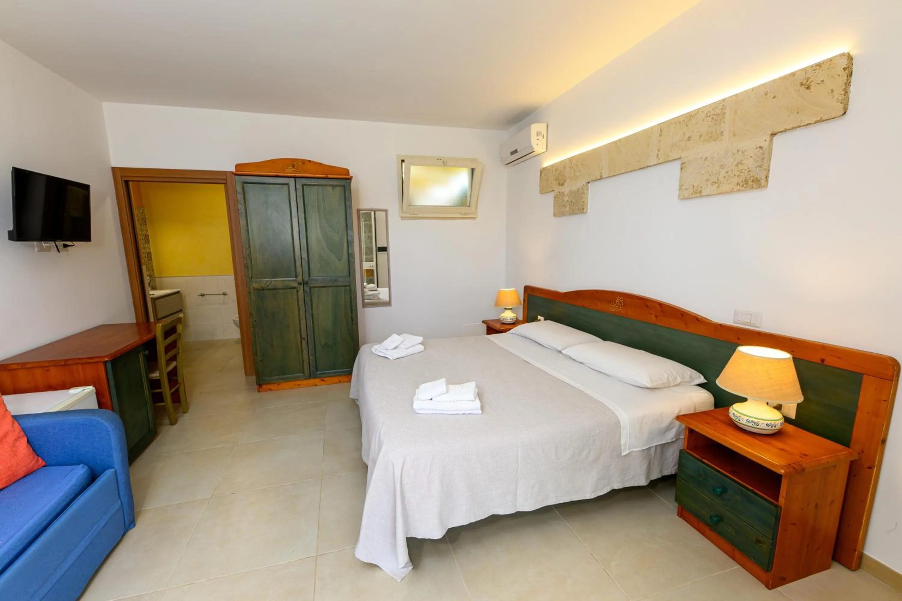 Bed in Agriturismo Tenuta Calitre